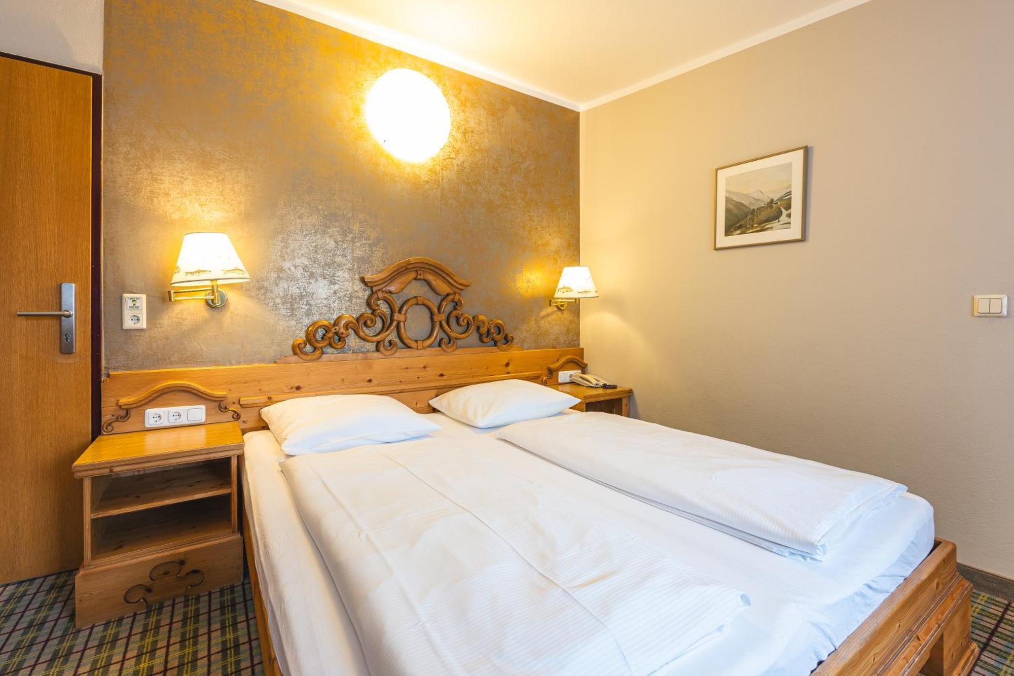 Classic Double Room,1600558910:JPEG