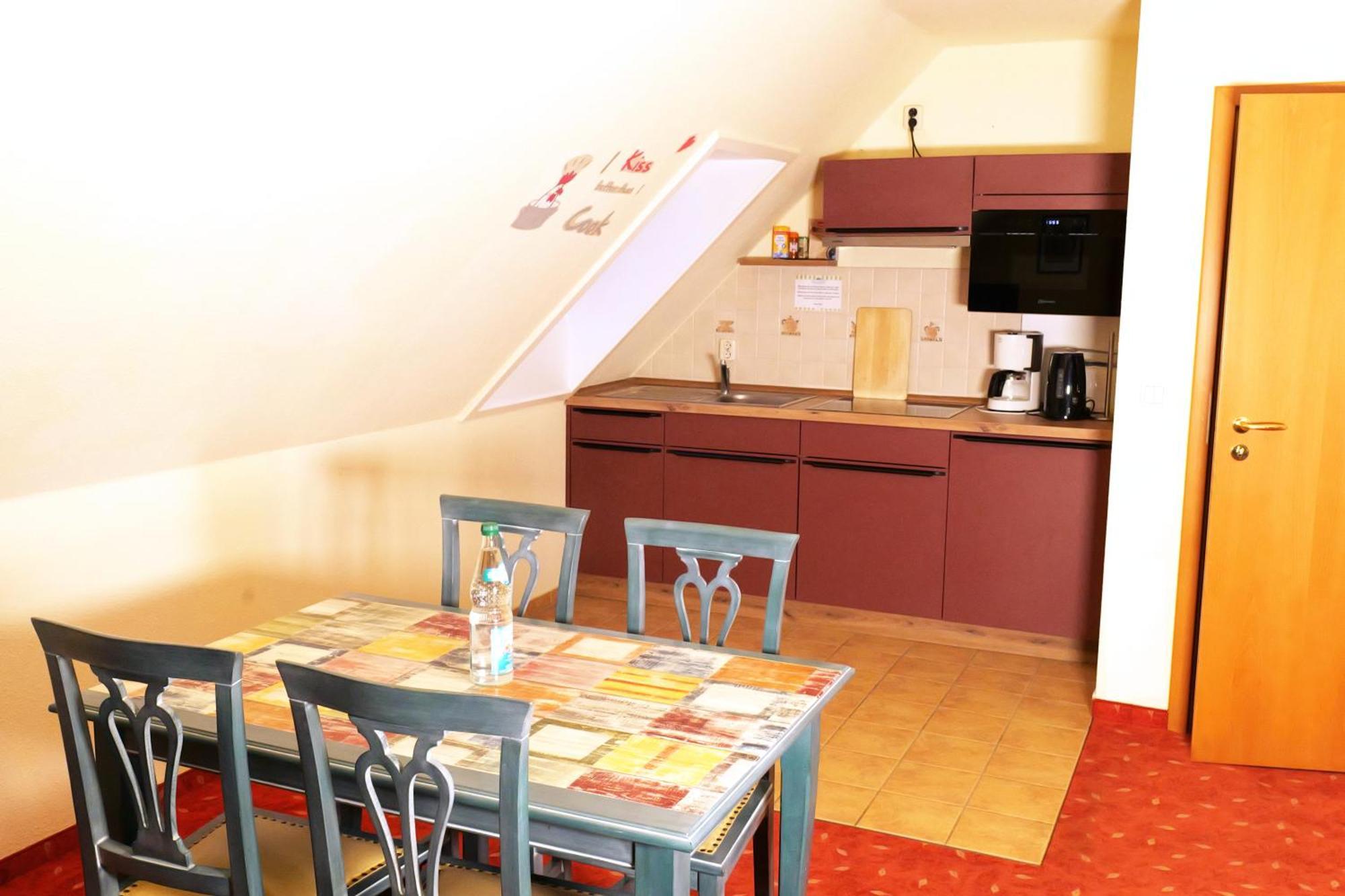 Apartment (2 Erwachsene + 2 Kinder)
