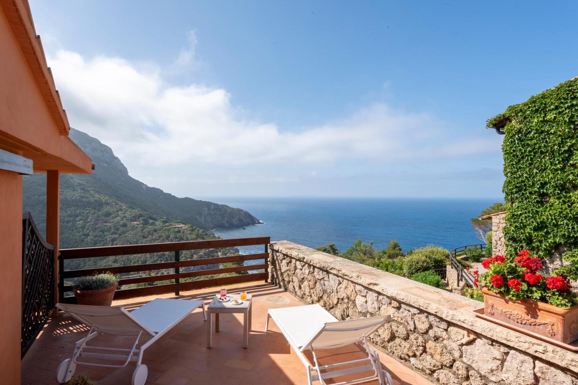 Deluxe Double Room Balcony Sea View