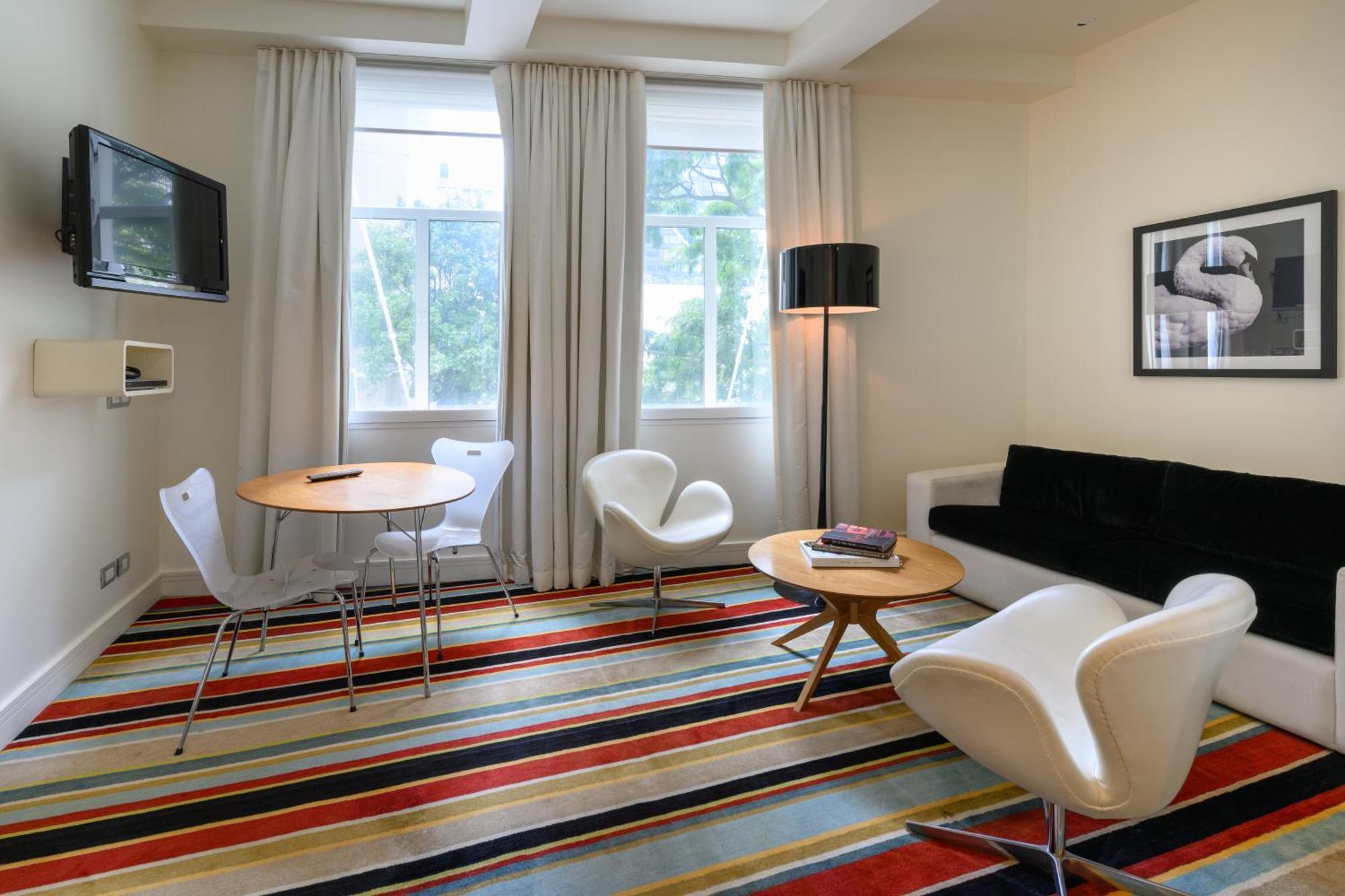 Deluxe Suite