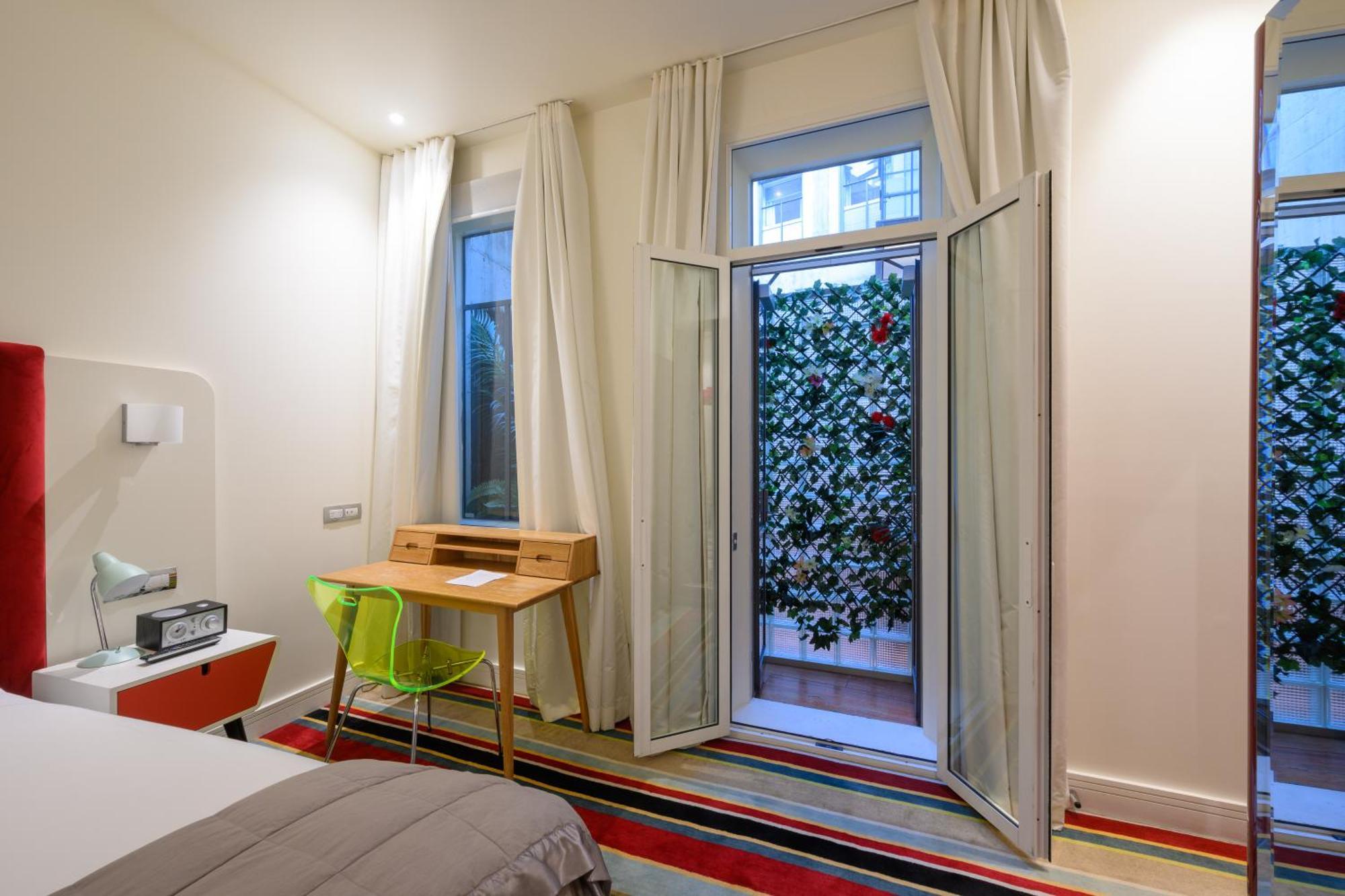 Courtyard Suite