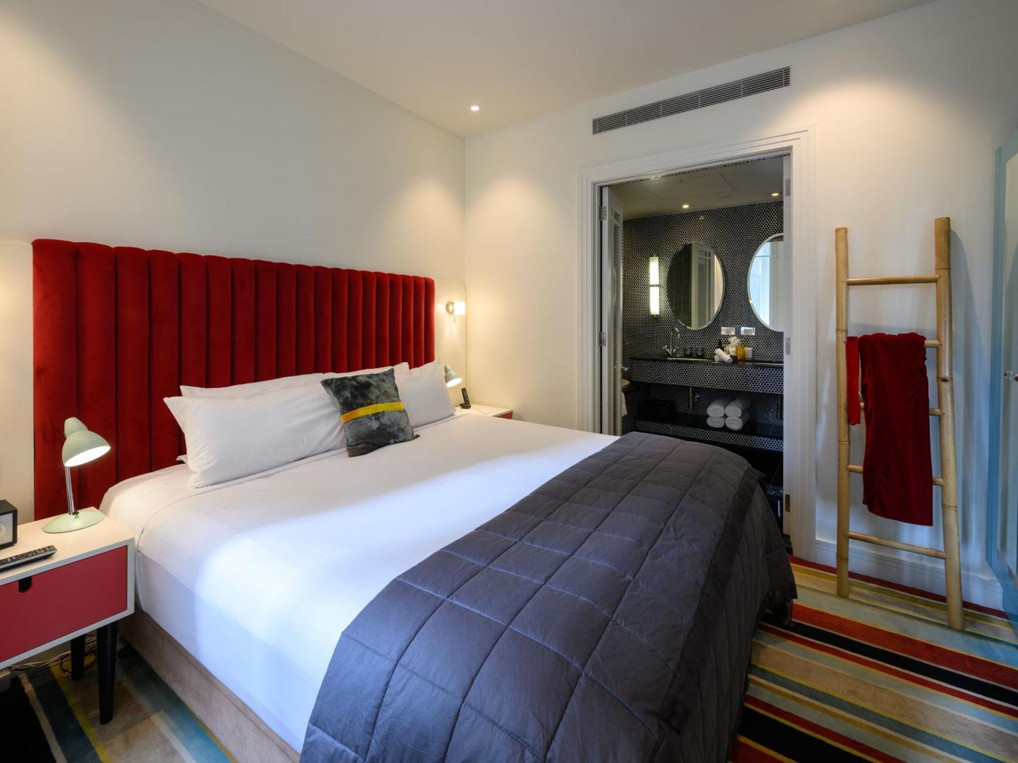 Boutique Suite
