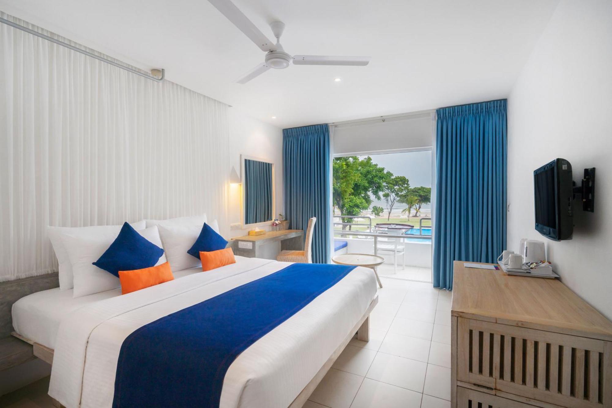 Superior Ocean View King Discounts on F&B on Marine Mammal Safari on SPA,1656185754:JPEG
