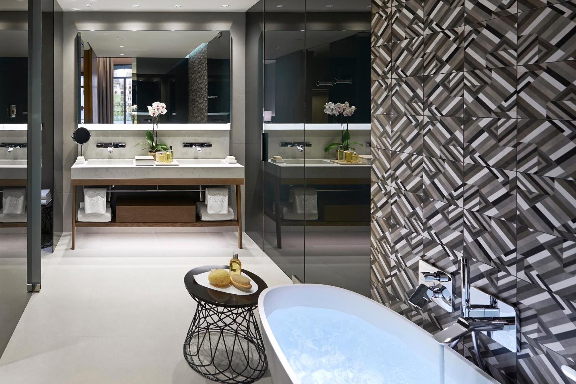 Boulevard Suite