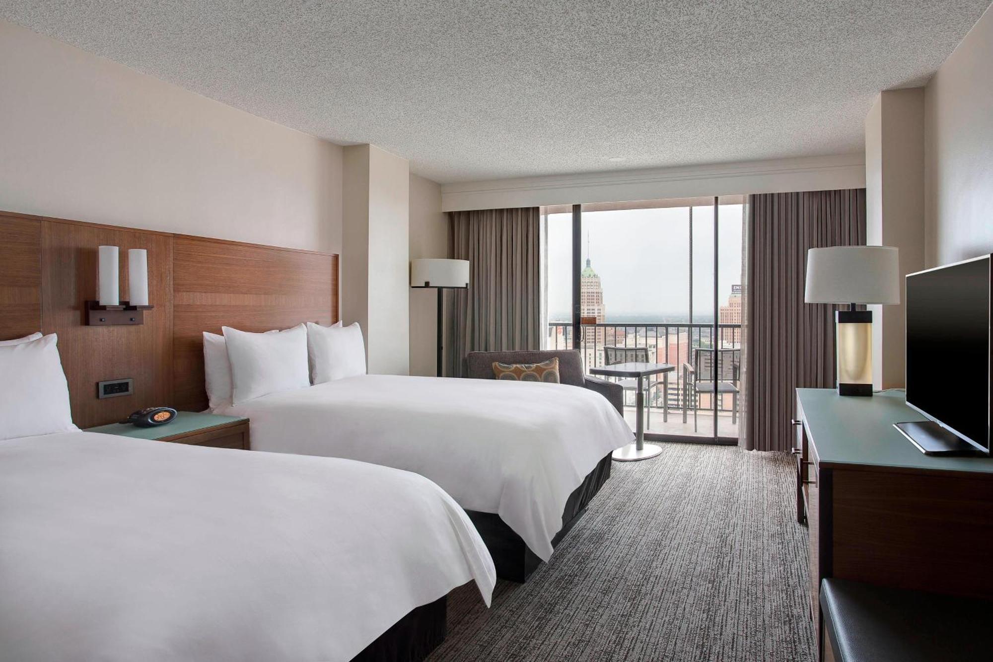 Double Room with 2 Double Beds and Water View