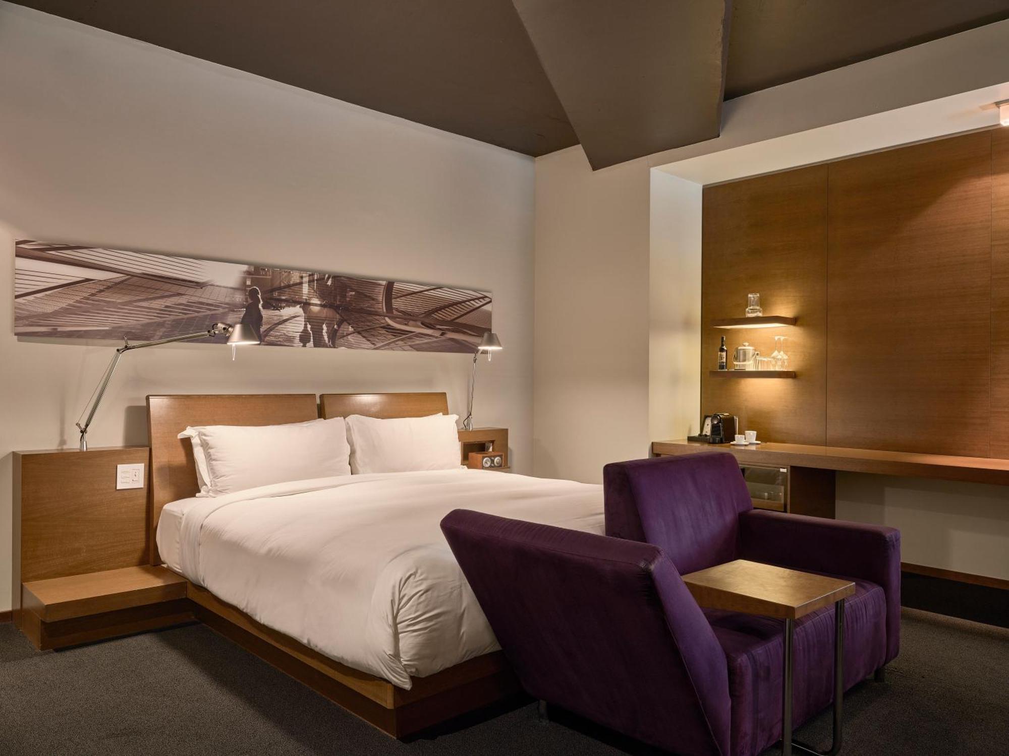 Prestige Room