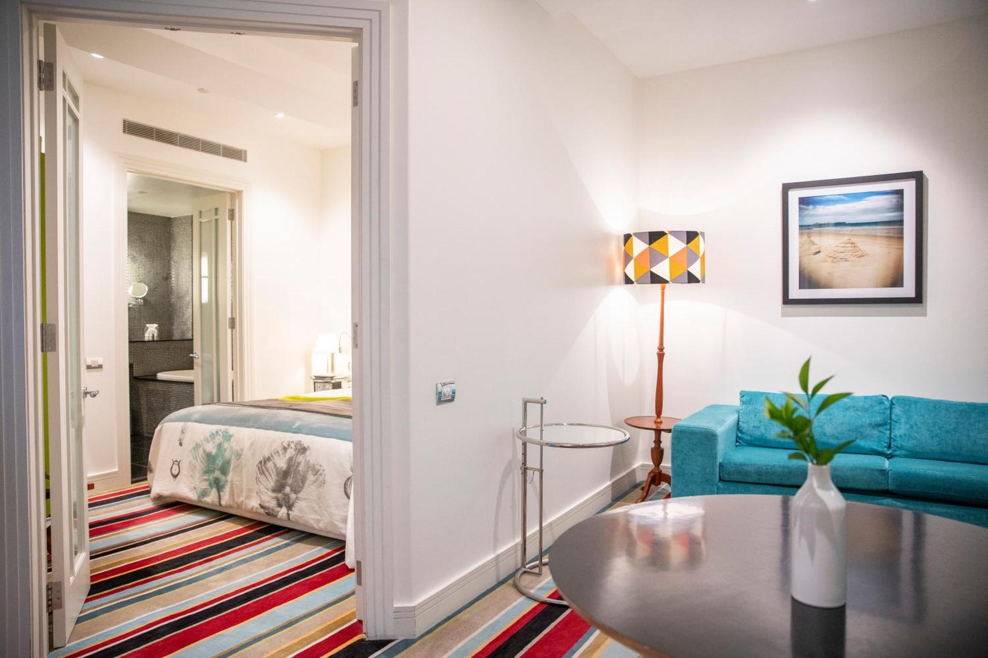 Courtyard Suite