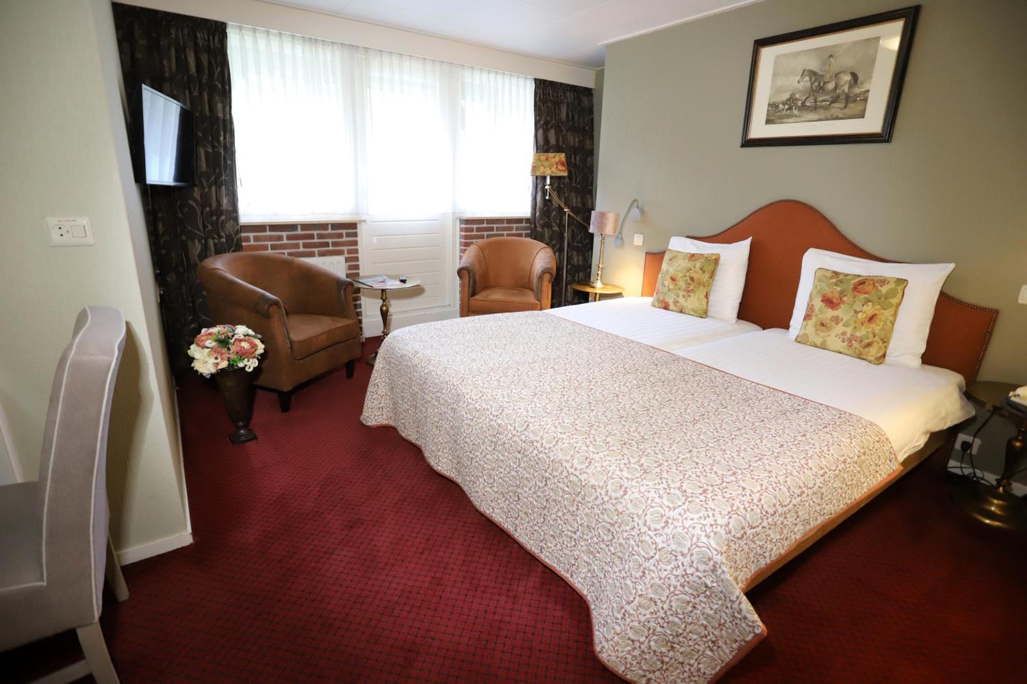 Double or Twin Room Balcony