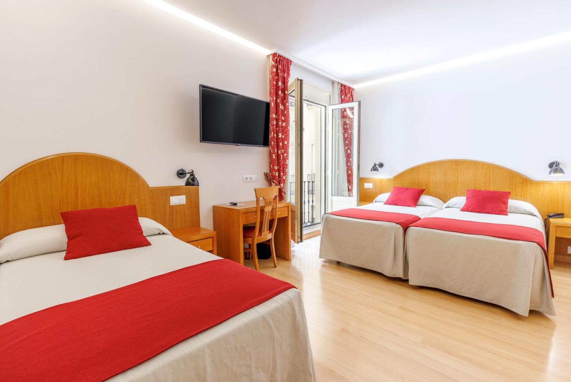 Triple Room,1607676266:JPEG