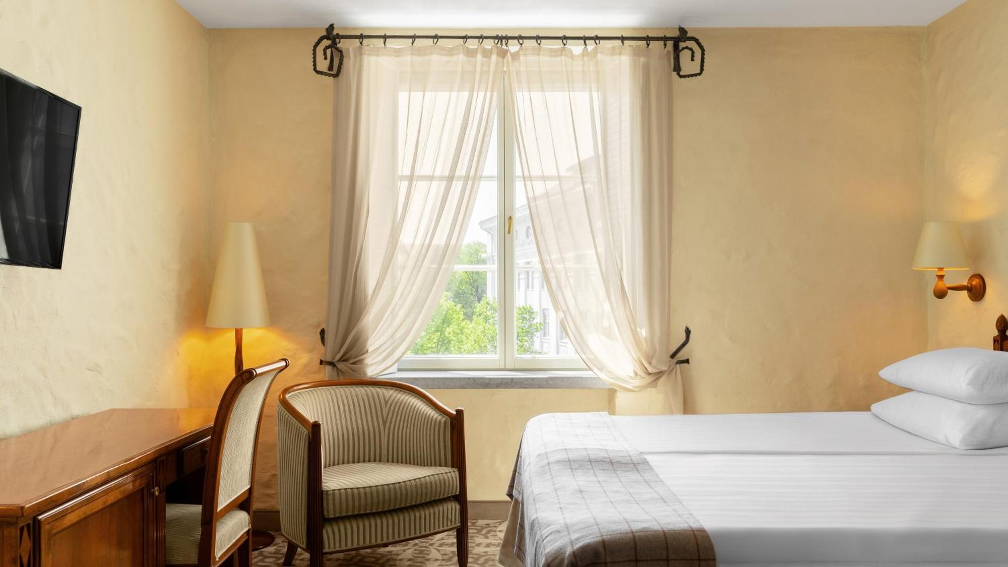 Classic Double or Twin Room