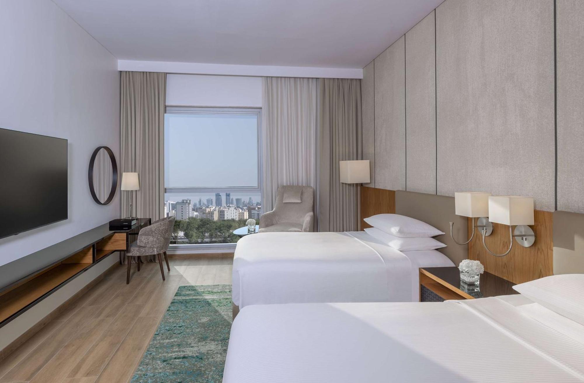Twin Room Beach Access