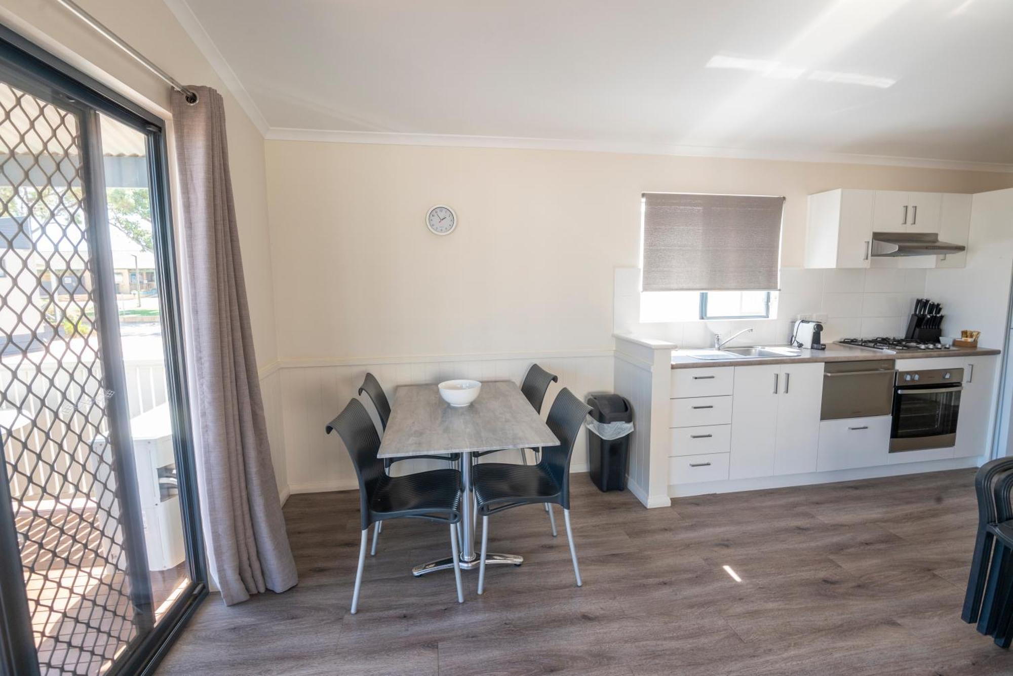 Premium Holiday Unit Spa