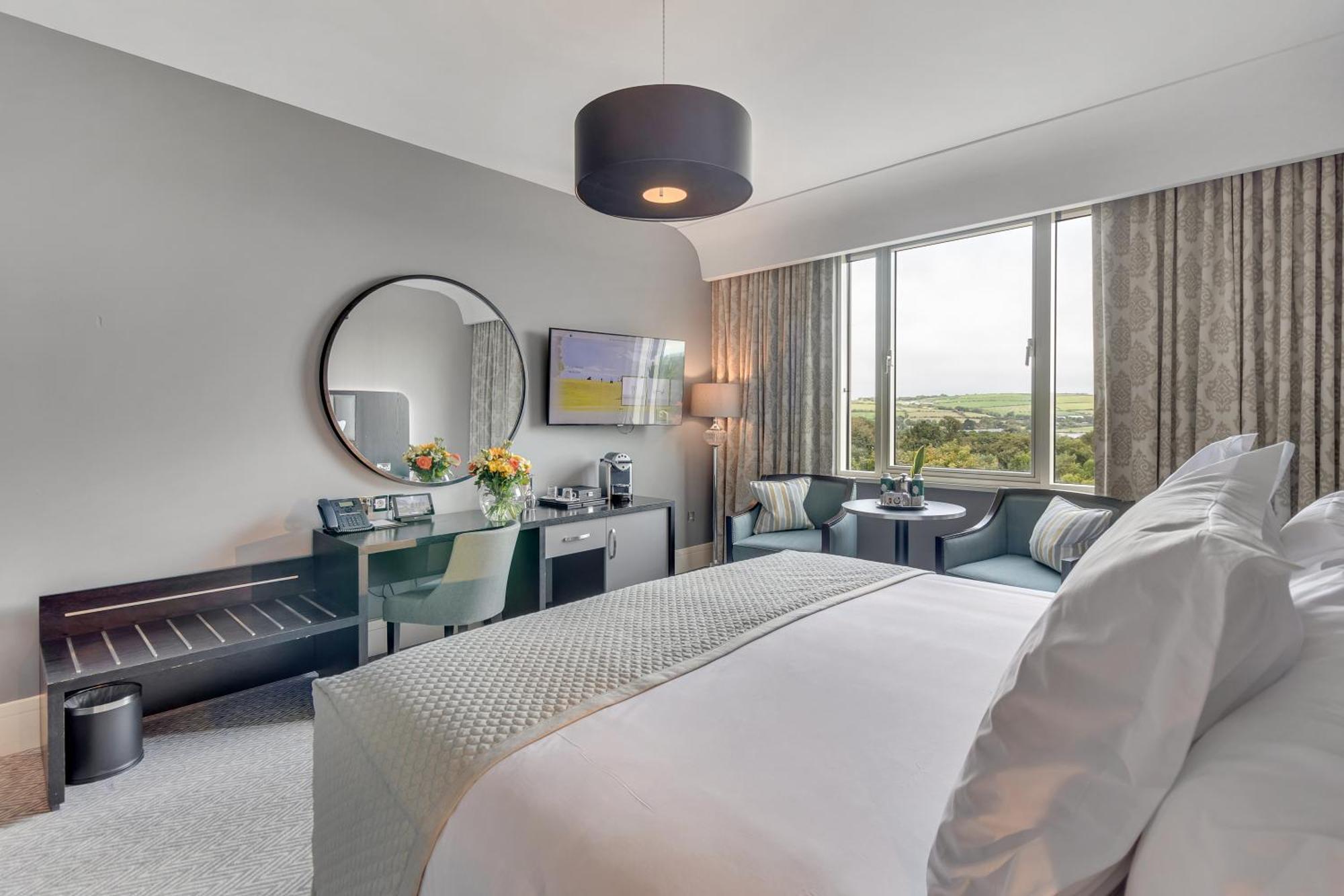 Deluxe Zimmer mit Kingsize-Bett