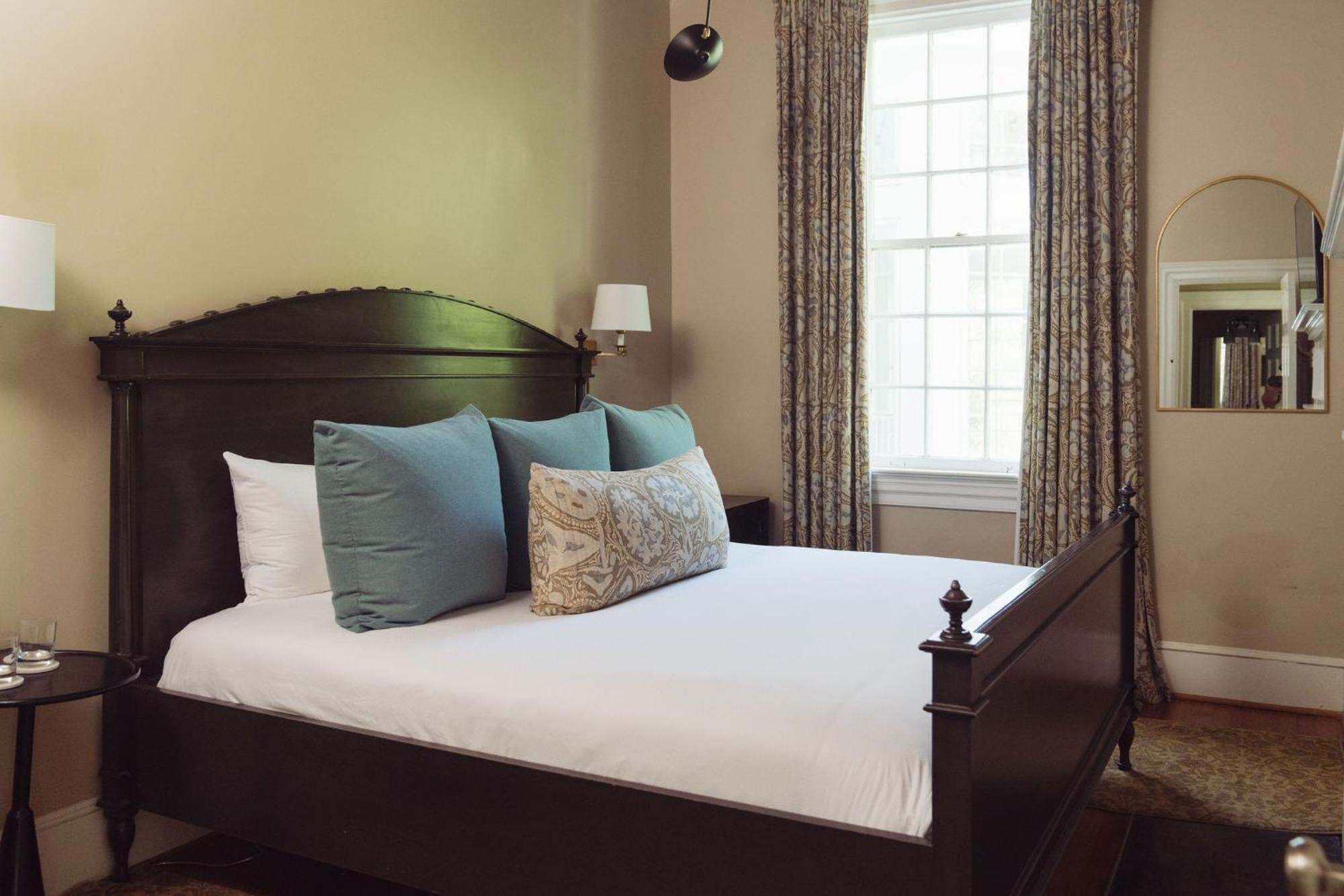 Manor House-Suites