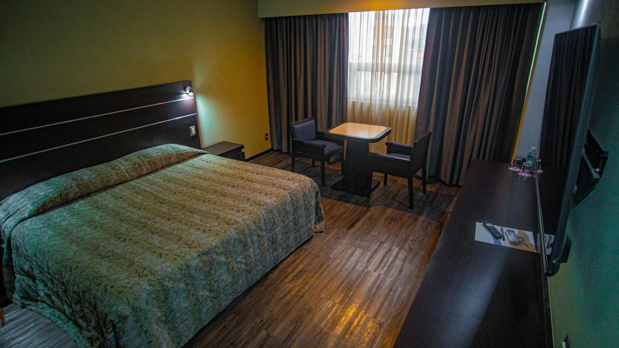 King Room,1613433328:JPEG