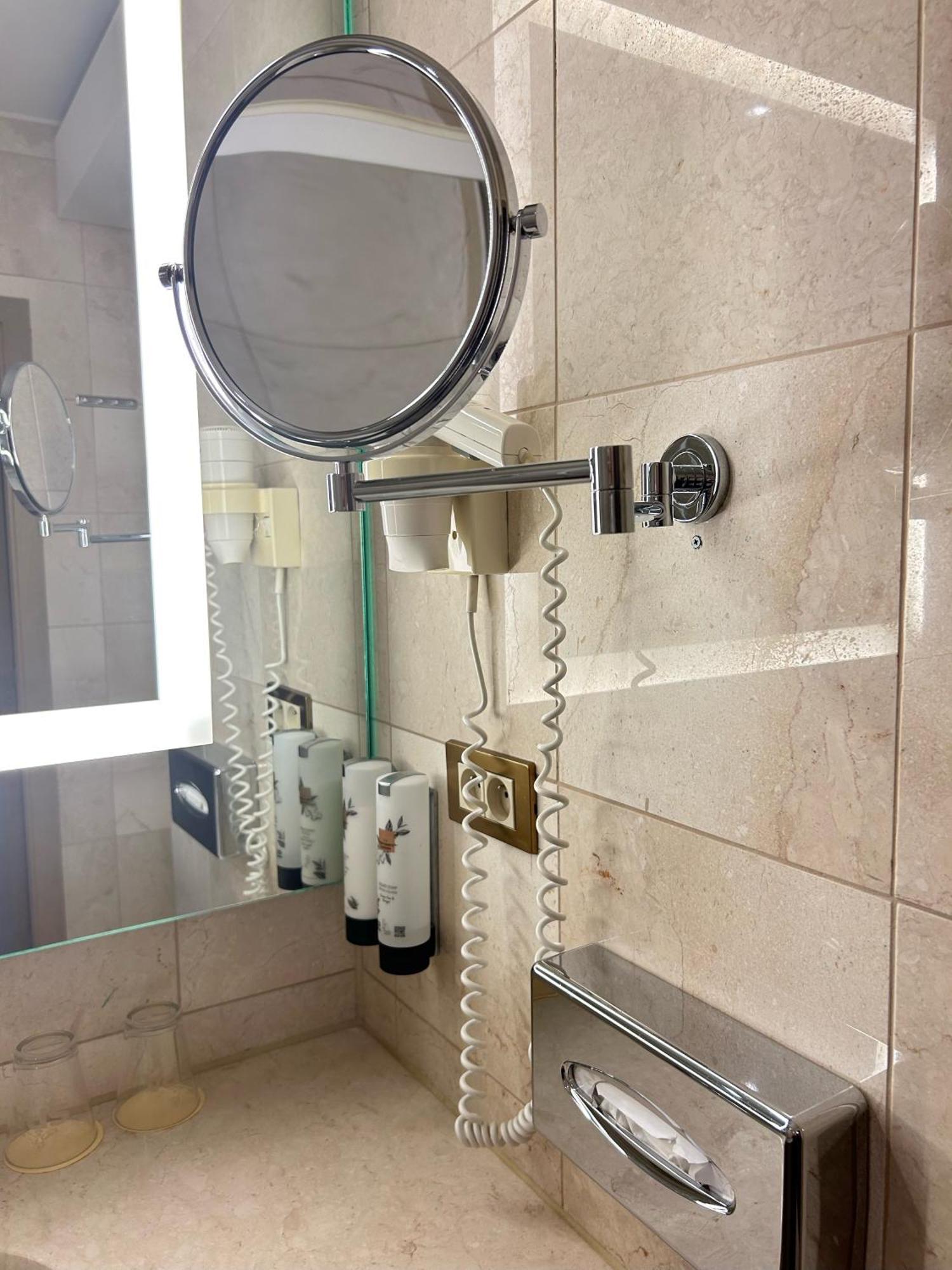 Standard Twin Room,1614777811:JPEG