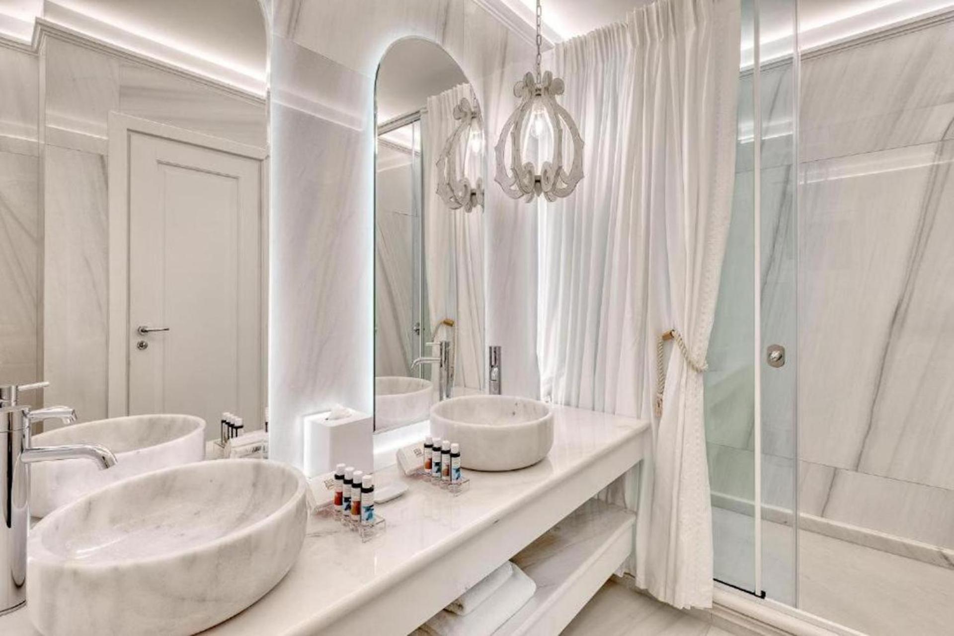 Suite Signature 3 Chambres avec Piscine Privée - Vue sur Jardin
