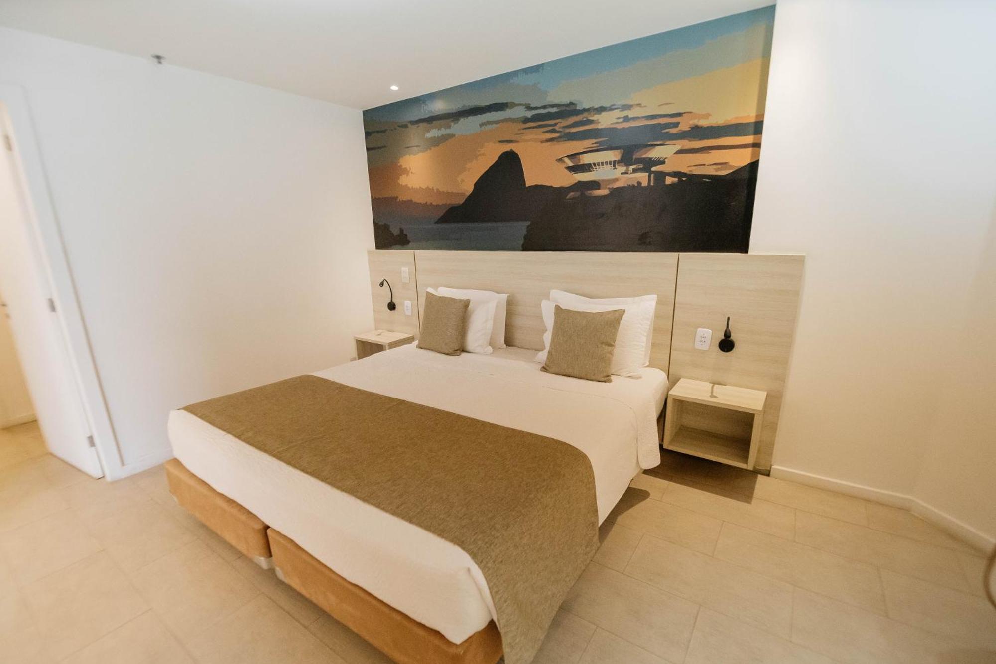 Royal Suite King Bed
