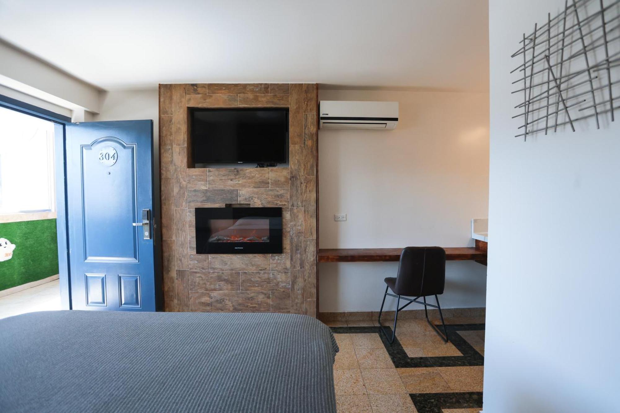 Superior Queen Room