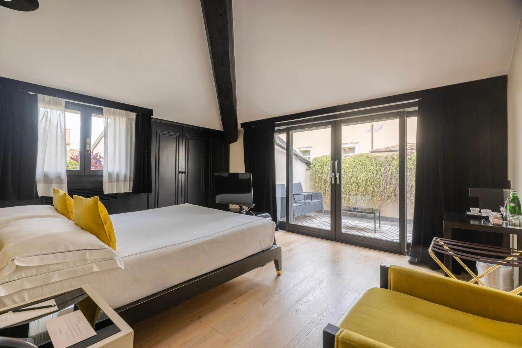 Double Room Balcony,1617481198:JPEG