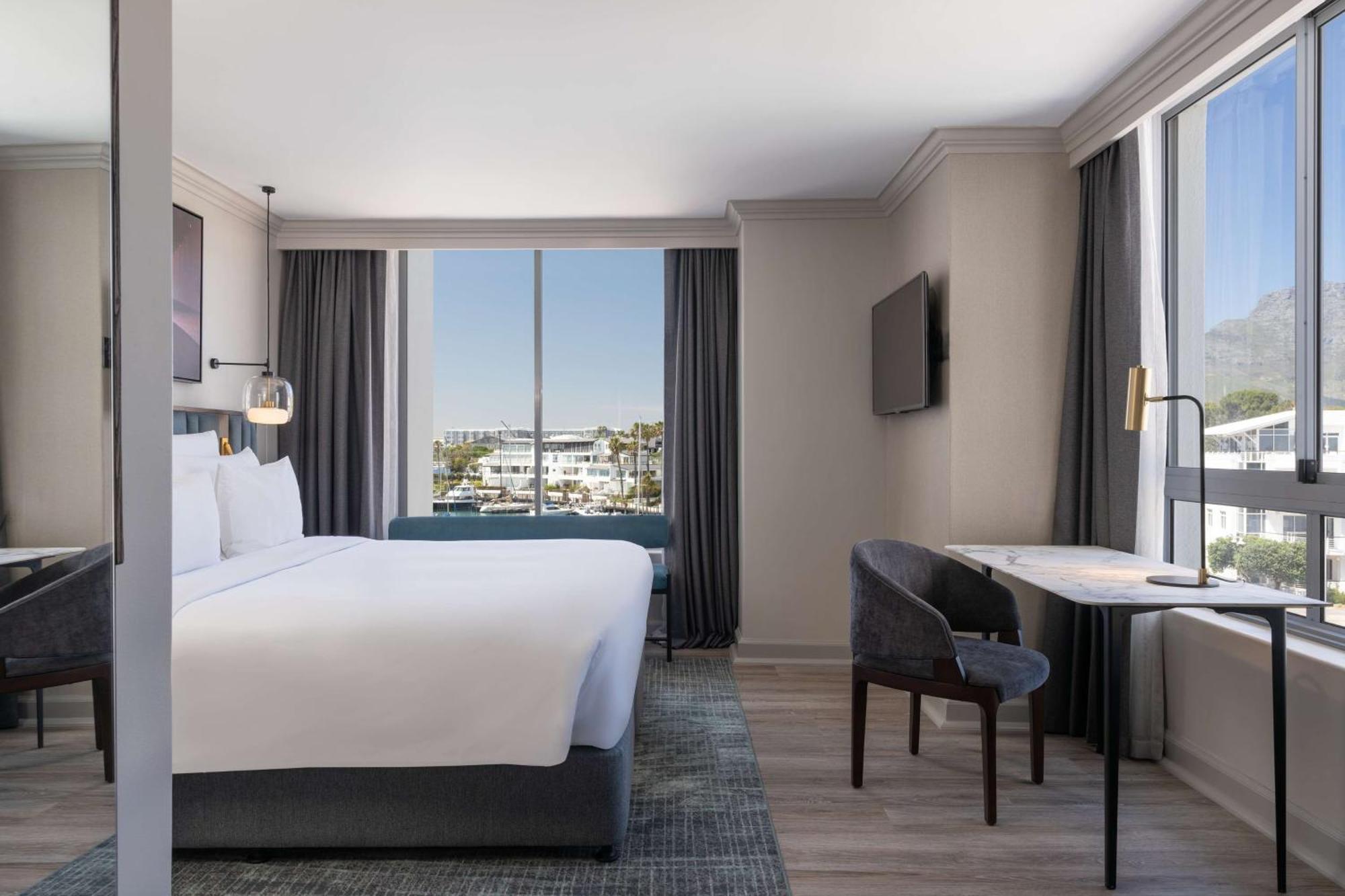 Collection Superior Room Marina View