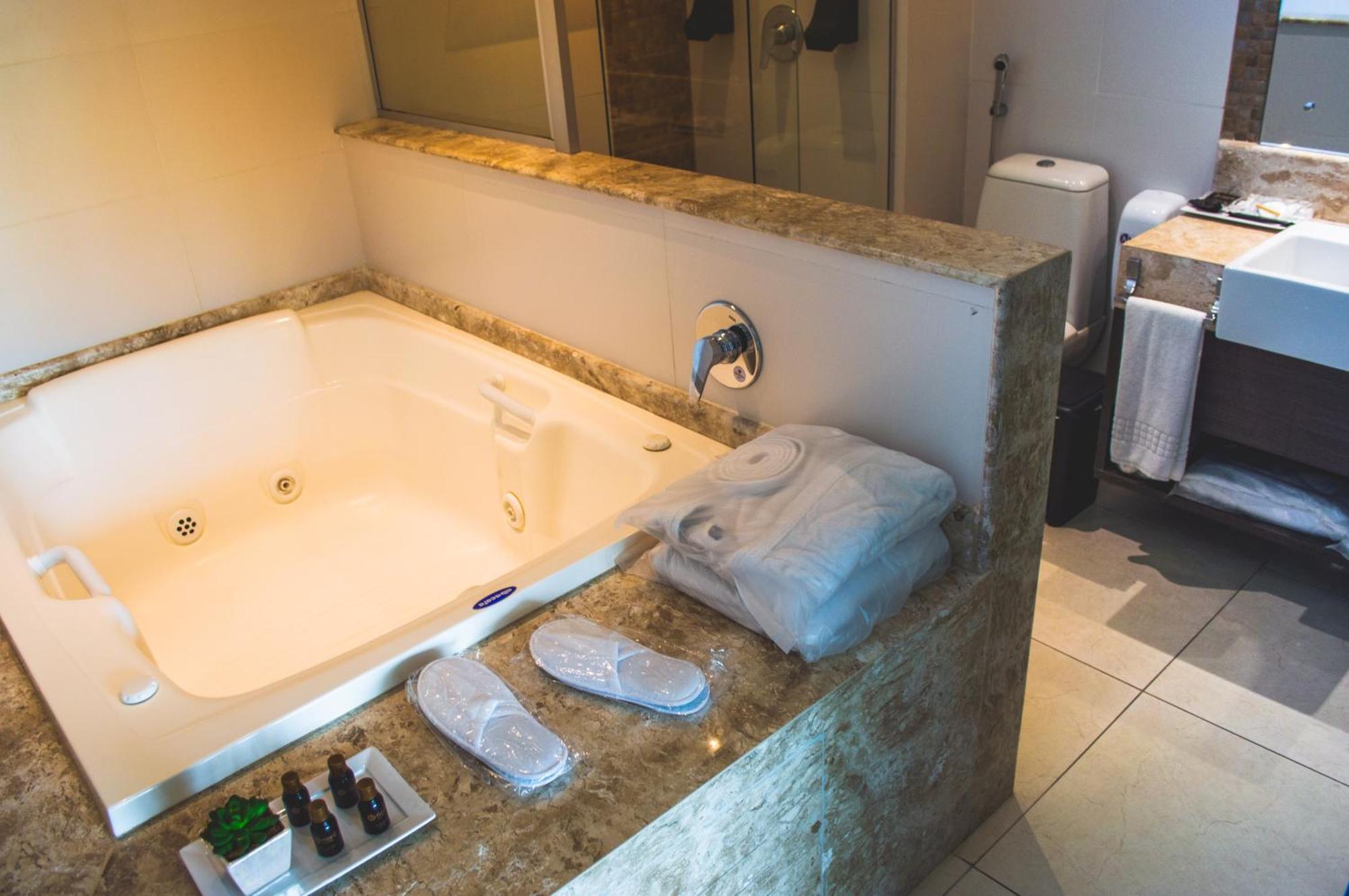 Deluxe Suite Sea View