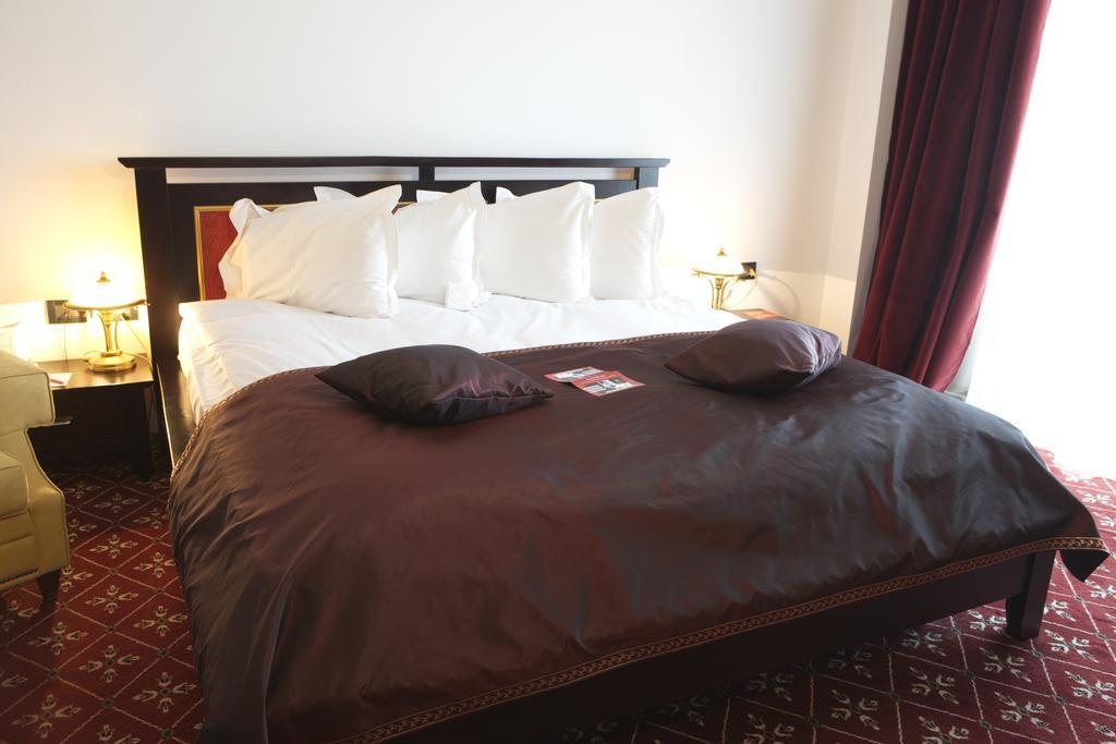 Executive Apartment,162733506:JPEG
