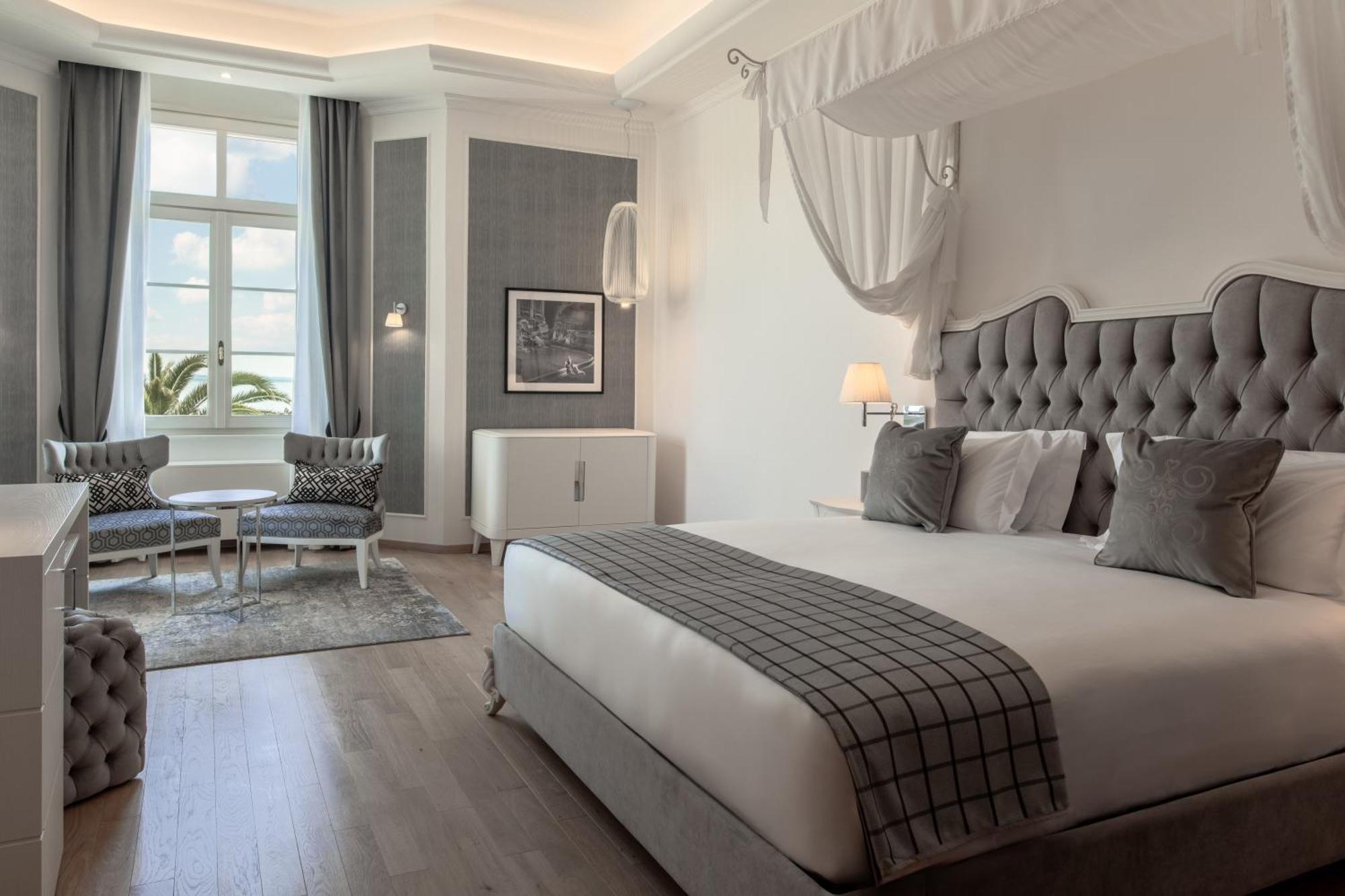 Executive Triple Room
