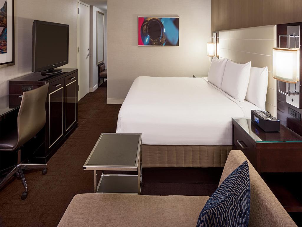 Quarto com Cama King-size - Acesso à Área VIP