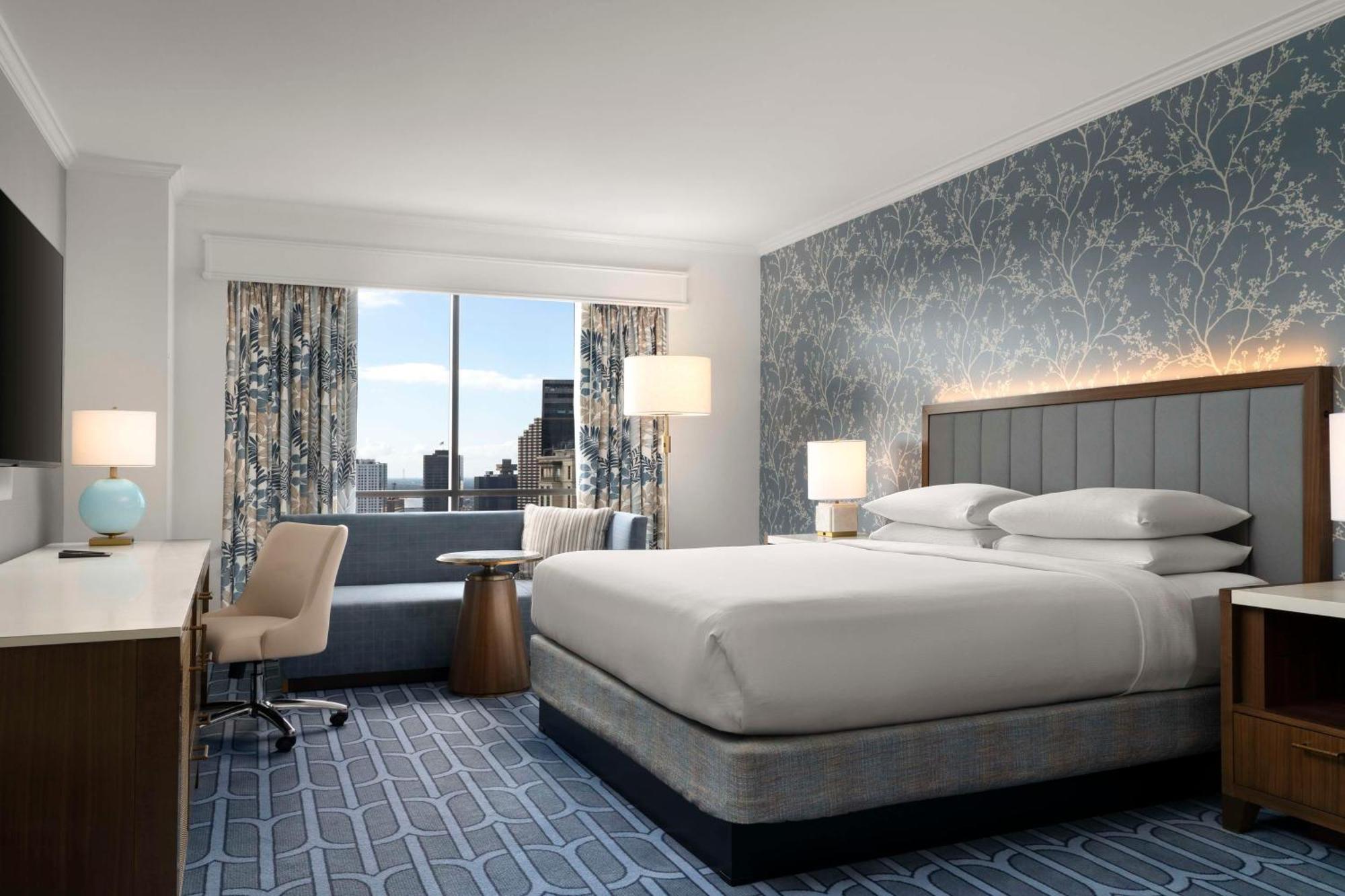 River View 1 King Bed Access Tub Disability Access,1697837260:JPEG