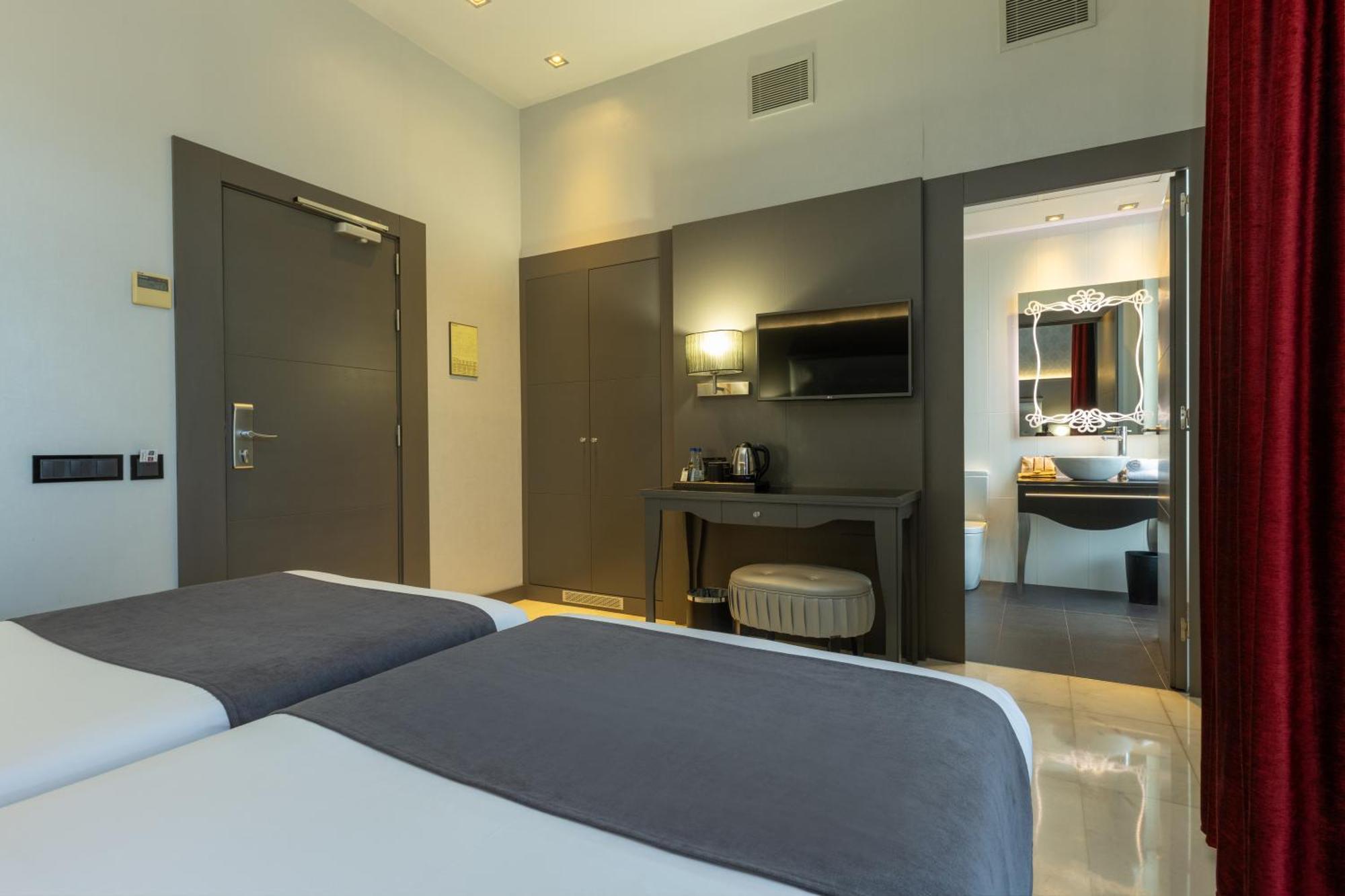 Superior Double or Twin Room