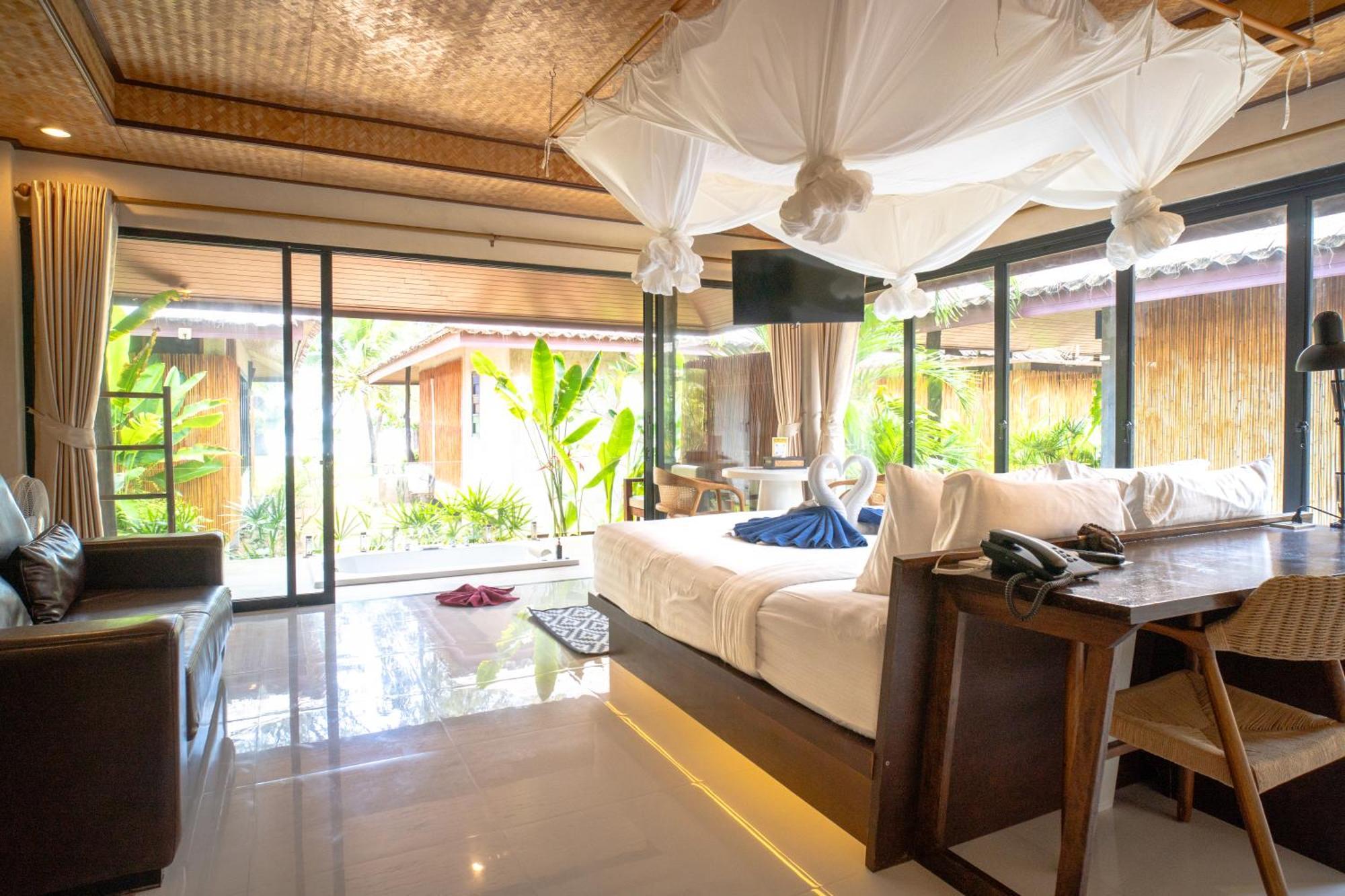 Villa de Luxe avec Baignoire Spa - Vue sur Mer