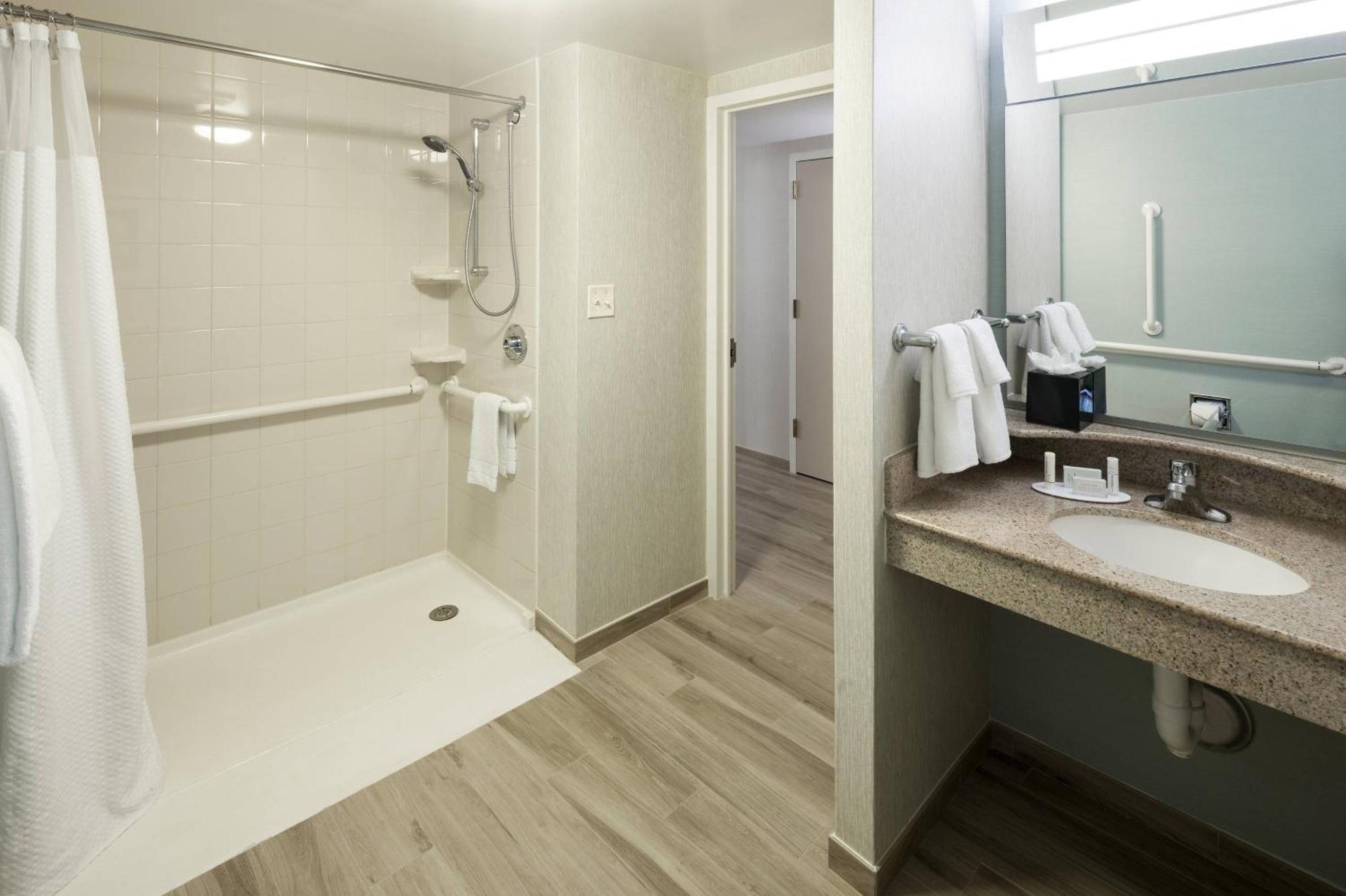 One-Bedroom Corner King Suite Sofa Bed or Oceanfront or Roll Shower Mobility Accessible,1632238800:JPEG