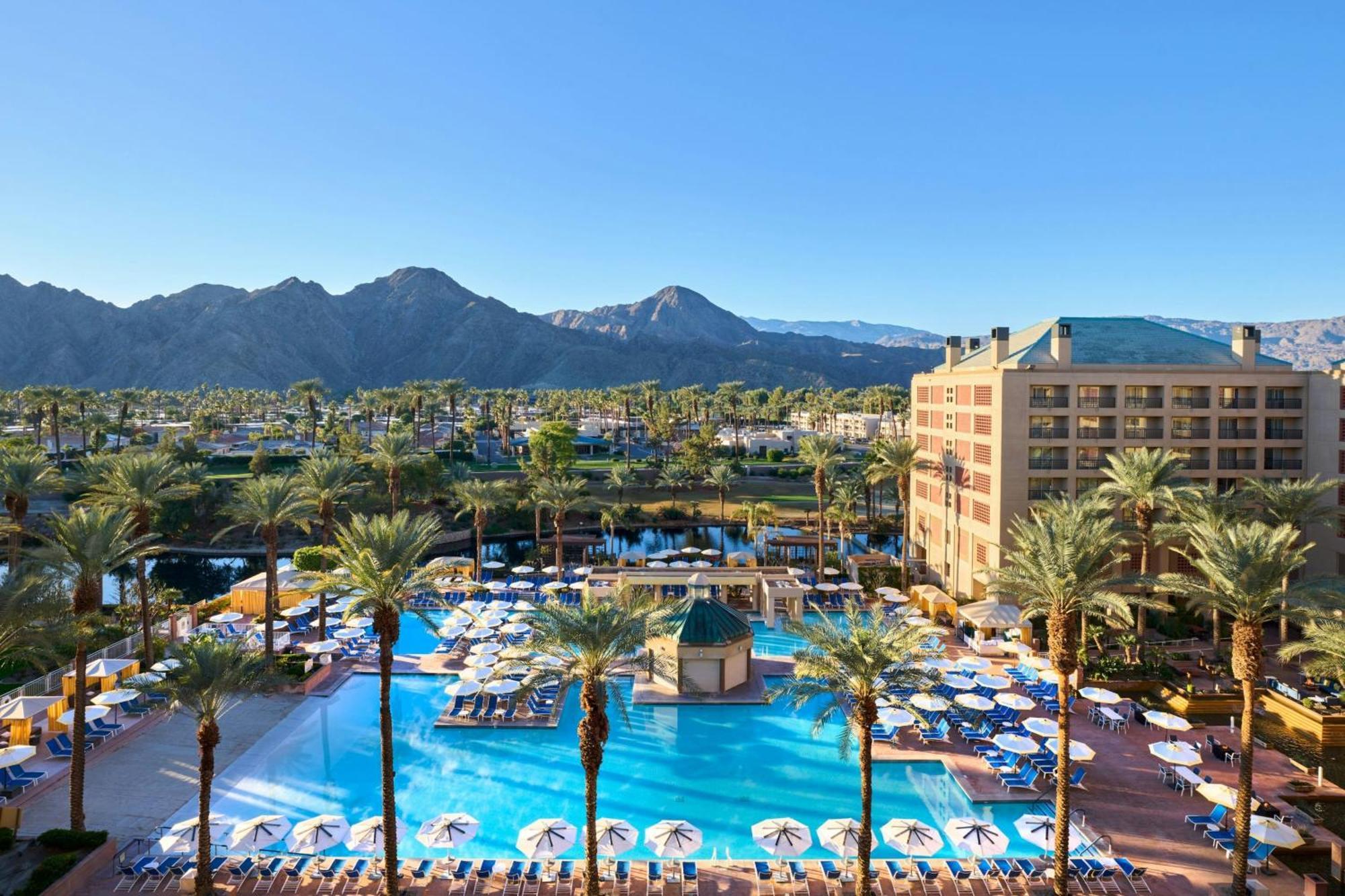 King Room Pool View