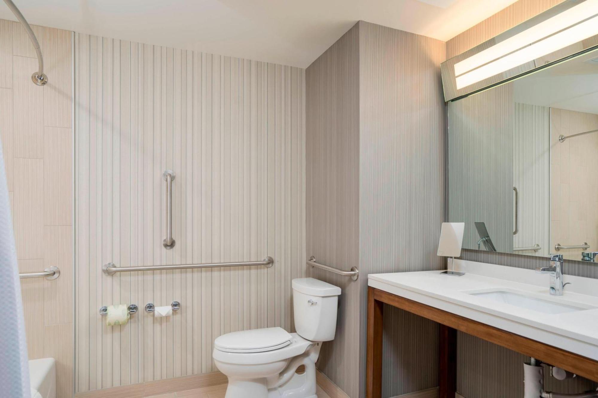 King Room with Roll-In Shower and Sofa Bed - Mobility Access/Hearing Accessible