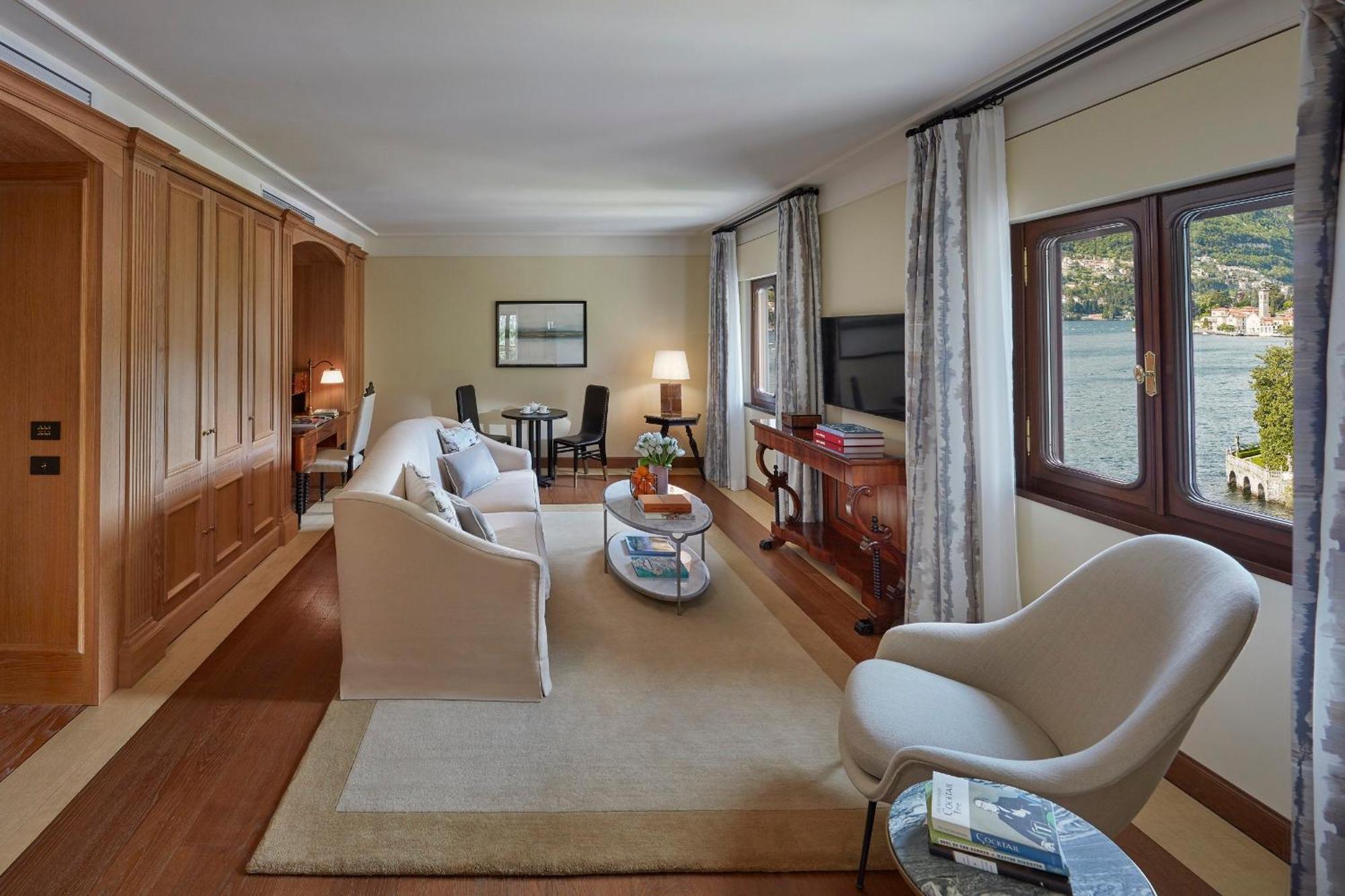 Junior Suite,1632994102:JPEG