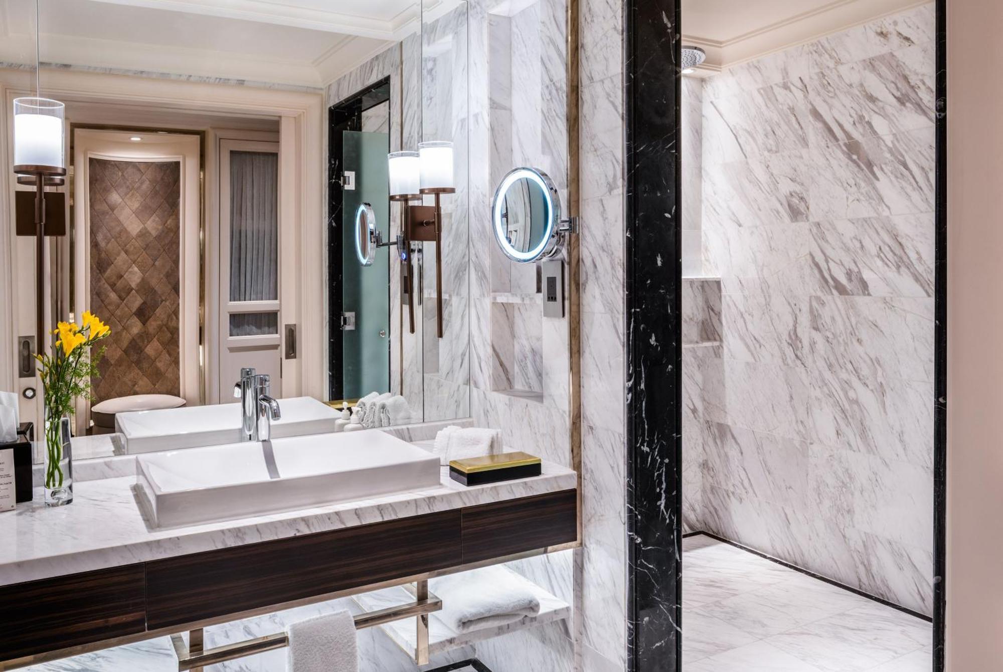 Chambre Premium Signature - Accès au Salon
