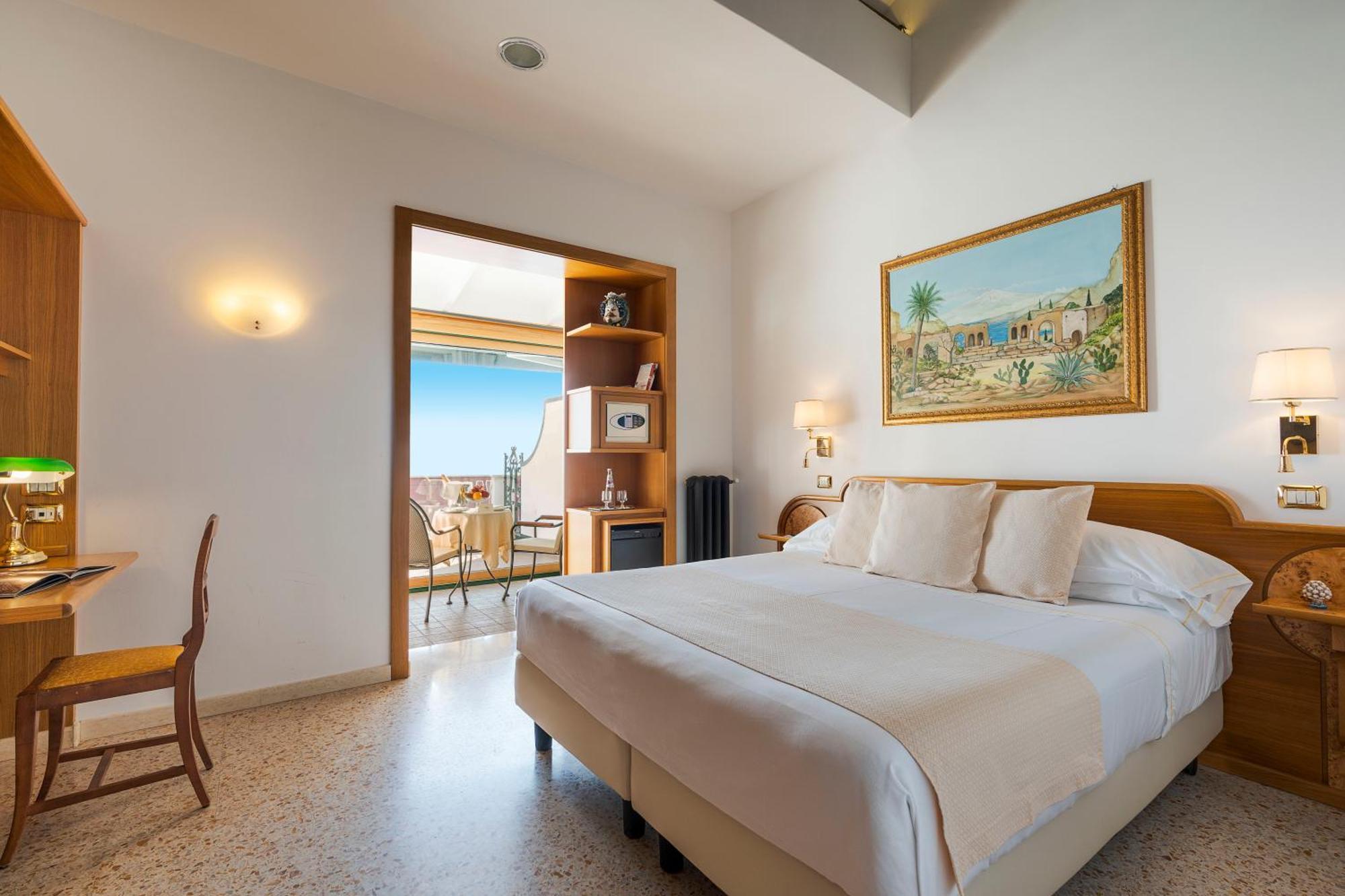 Top Floor Junior Suite with Sea View