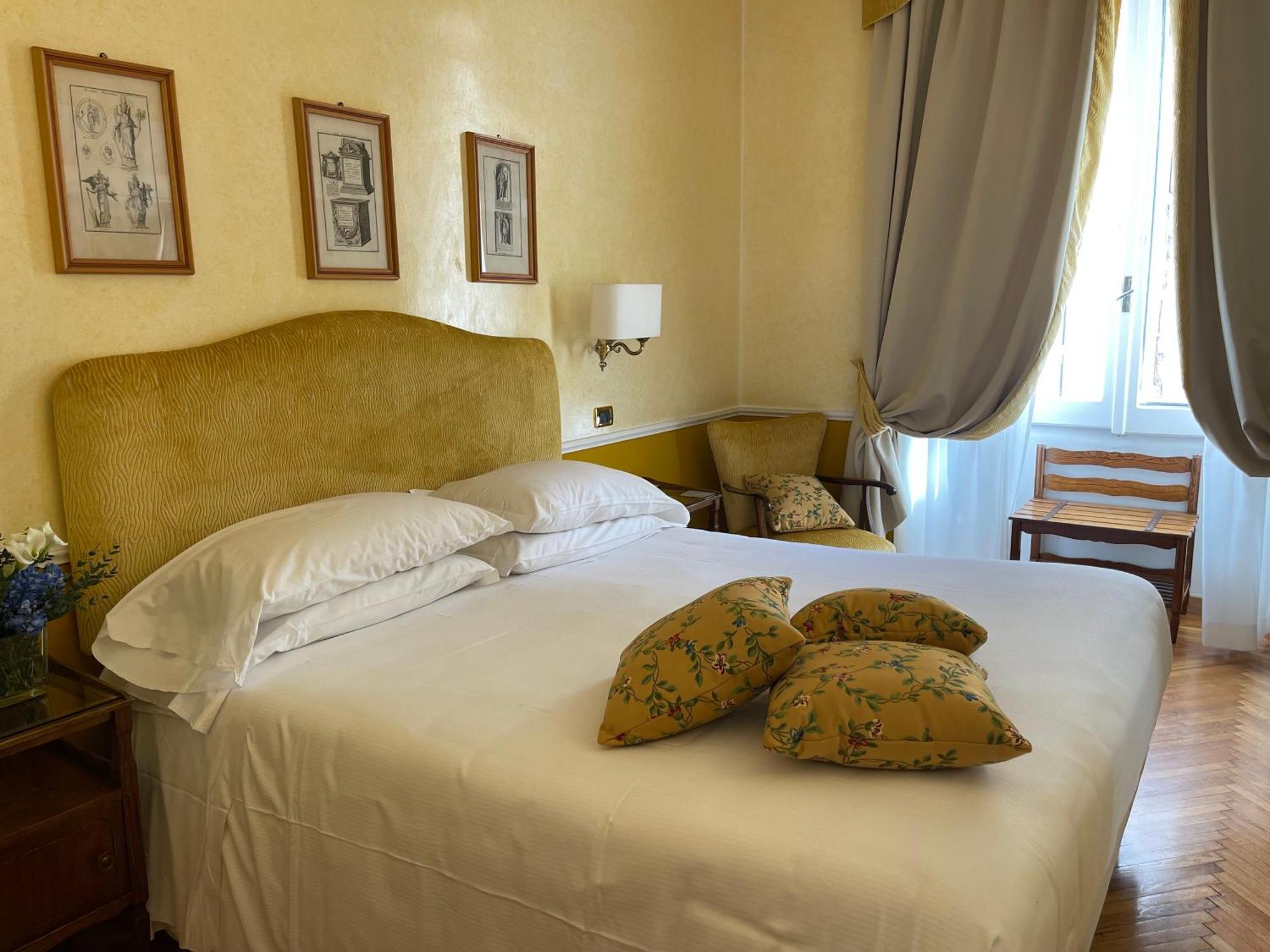 Standard Double or Twin Room,1638474007:JPEG