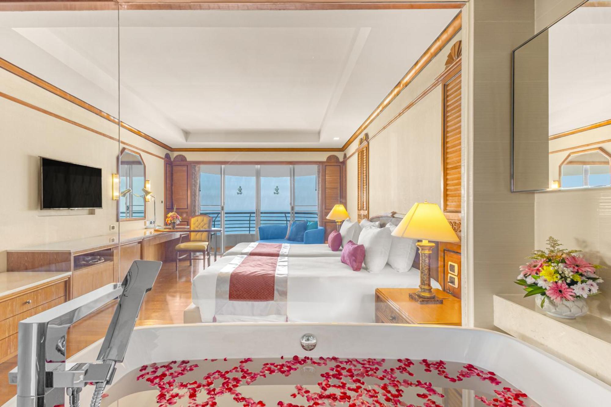 Regency Suite (2 bedrooms)