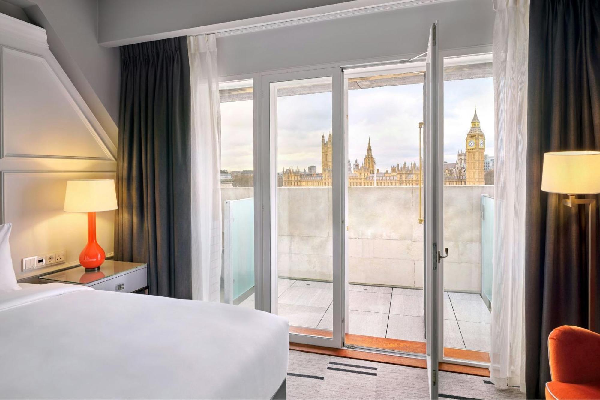 King Room Balcony River Thames View