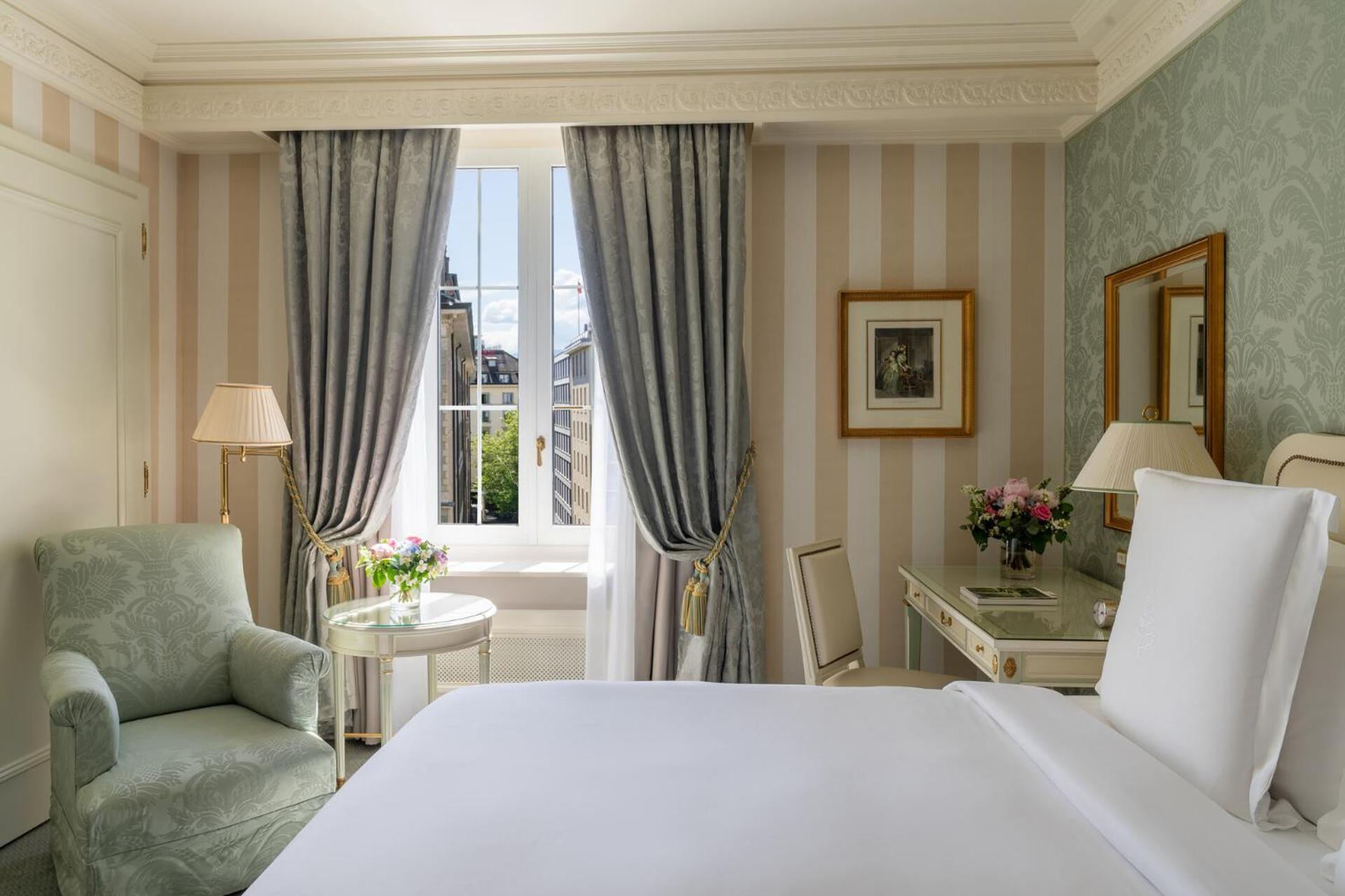 Superior Room King Bed
