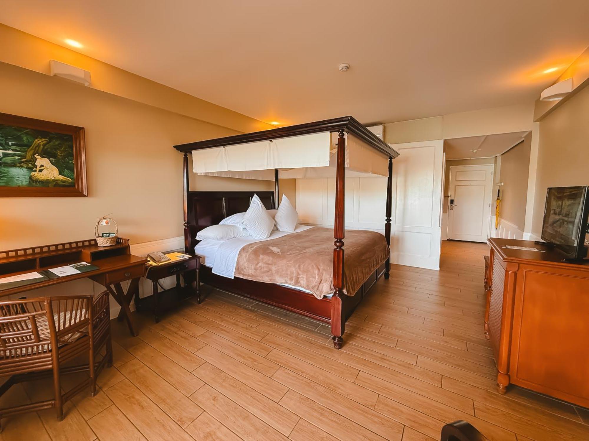 Ground-Floor Beachside Room