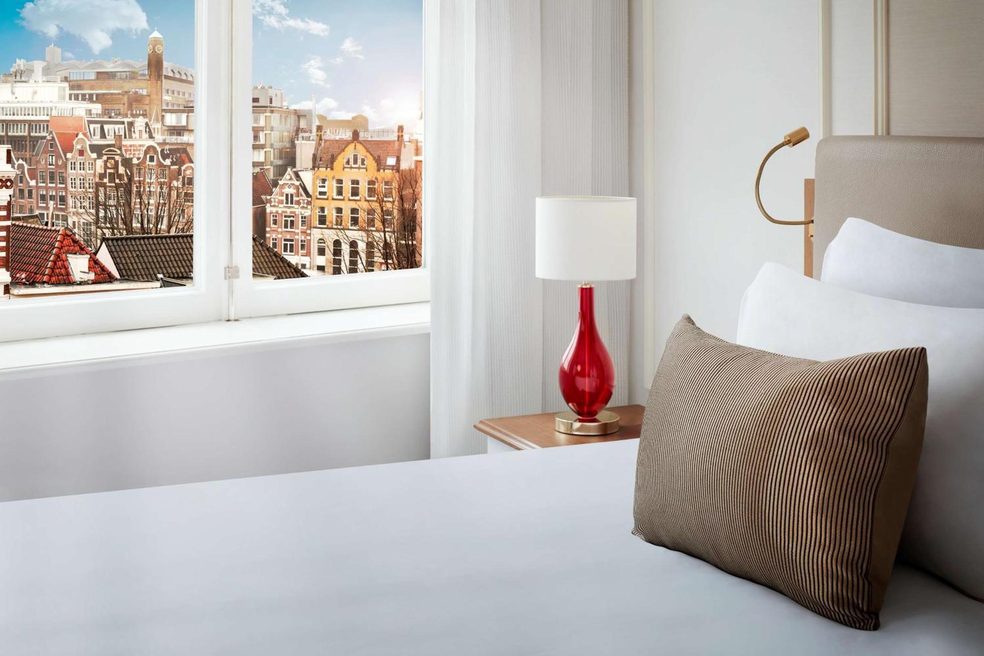 Superior Kamer met Balkon en Uitzicht op de Gracht