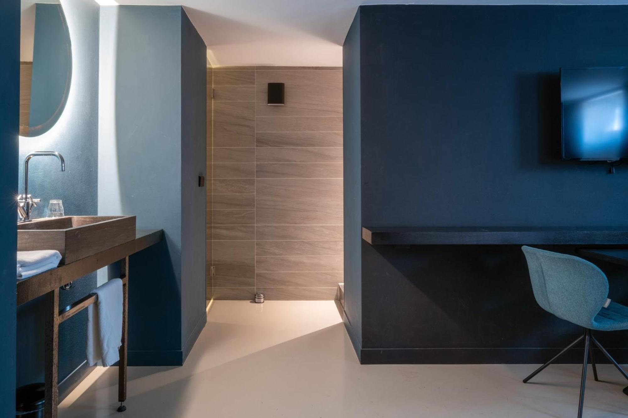 Basement Double Room