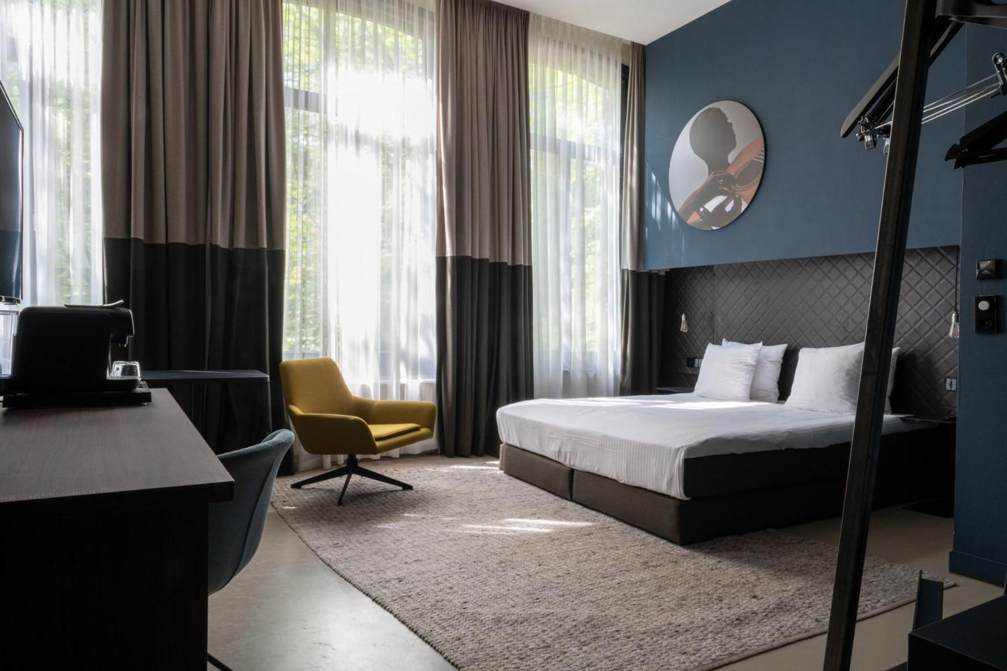 Superior Double Room Air Conditioning