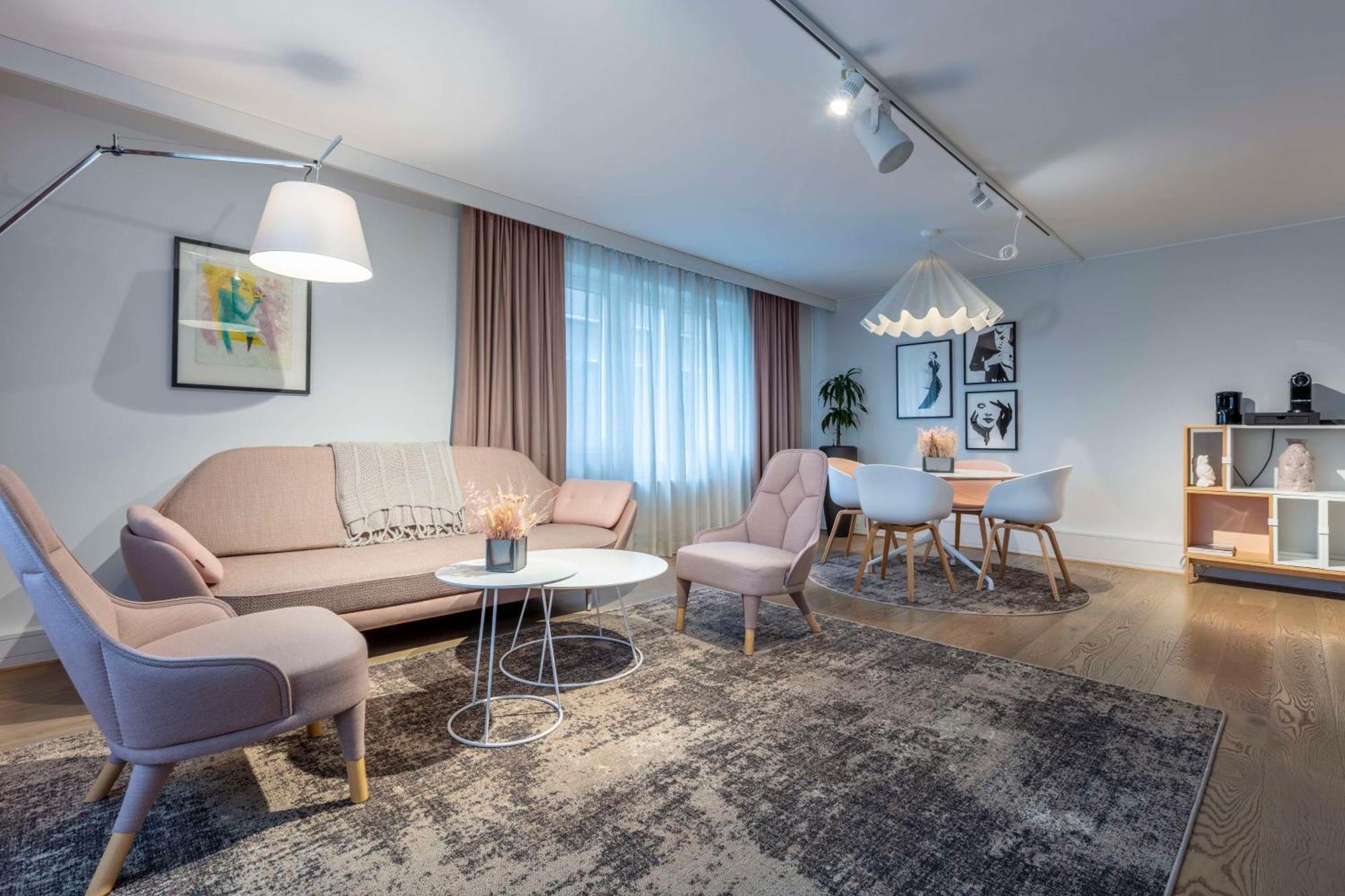 One-Bedroom Suite