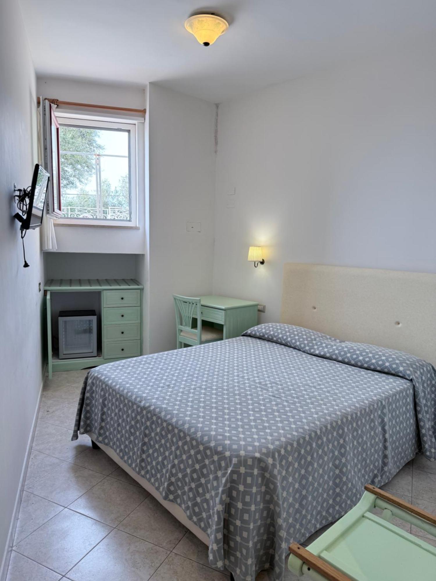 Budget Double Room,1765588094:JPEG