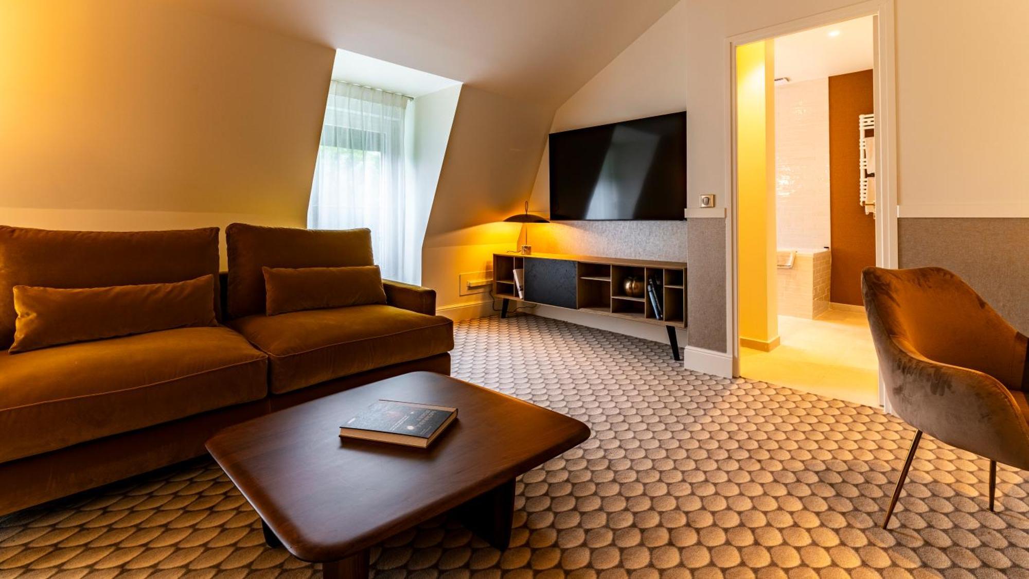 Suite City View