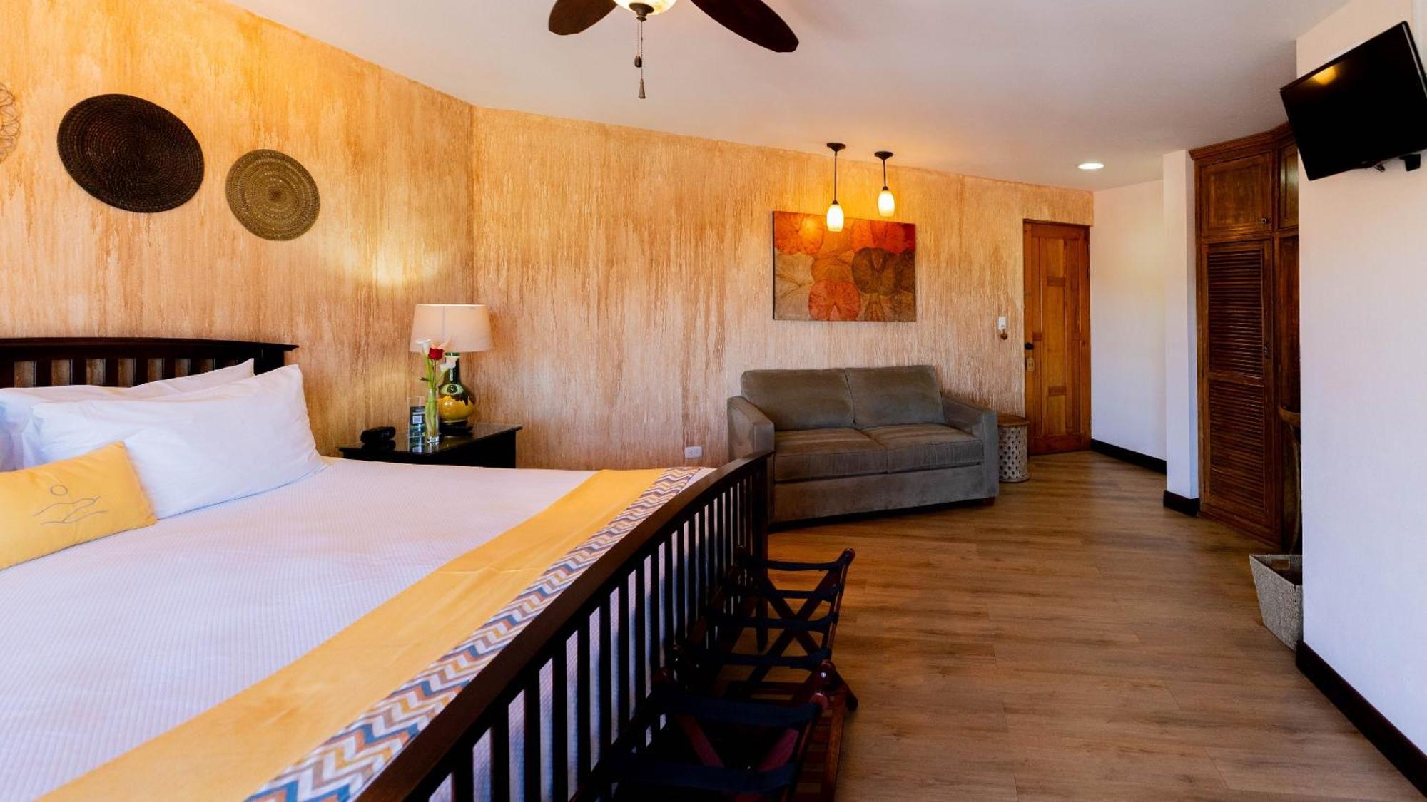 Superior King Room with Balcony